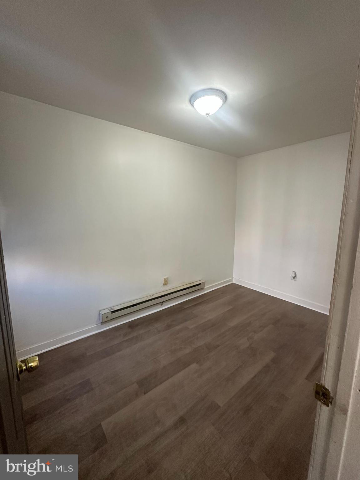 KENSINGTON - Residential