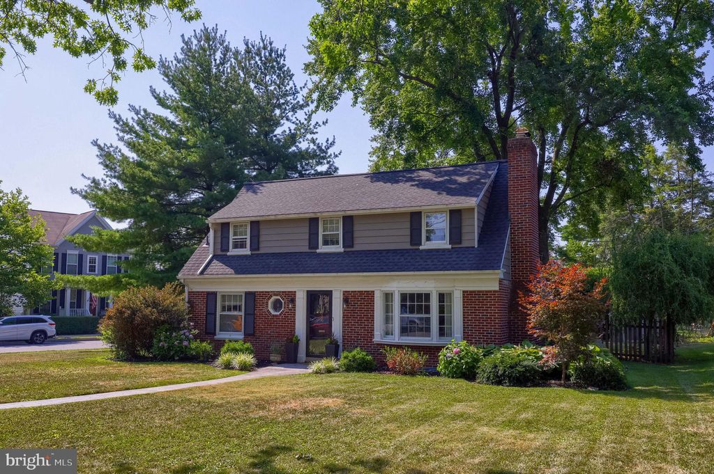 Photo of 1024 Skyline Drive, LANCASTER, PA 17601 (MLS # PALA2091386)
