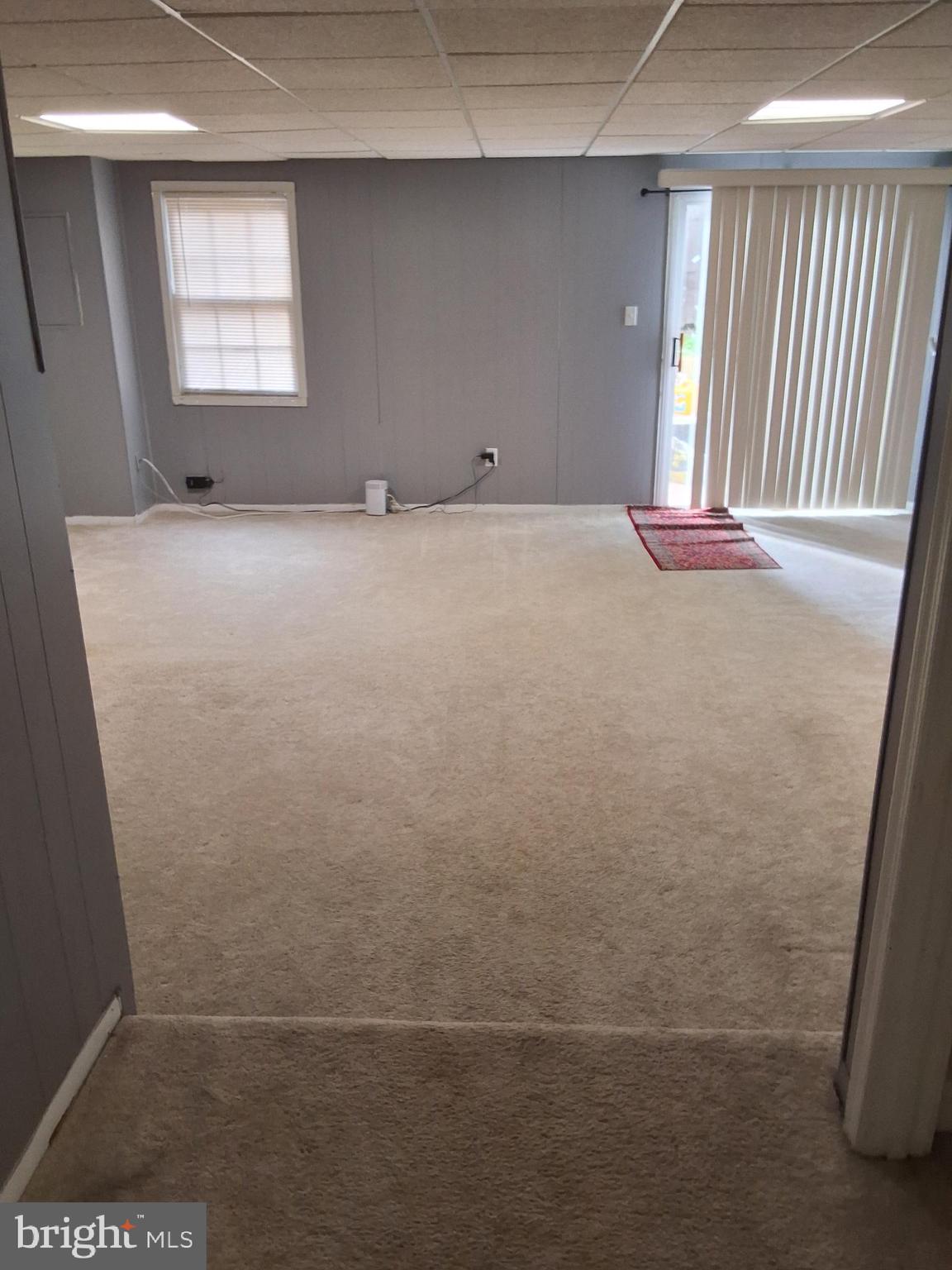 BETHELEN WOODS - Residential Lease