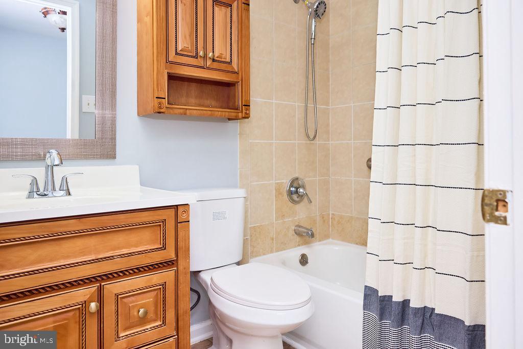 AMBERLY - Residential