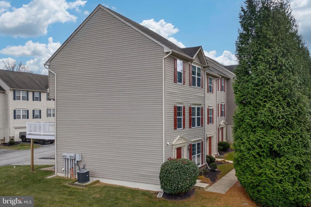 Photo of 1168 Blue Bird Lane #24, YORK, PA 17402 (MLS # PAYK2093060)