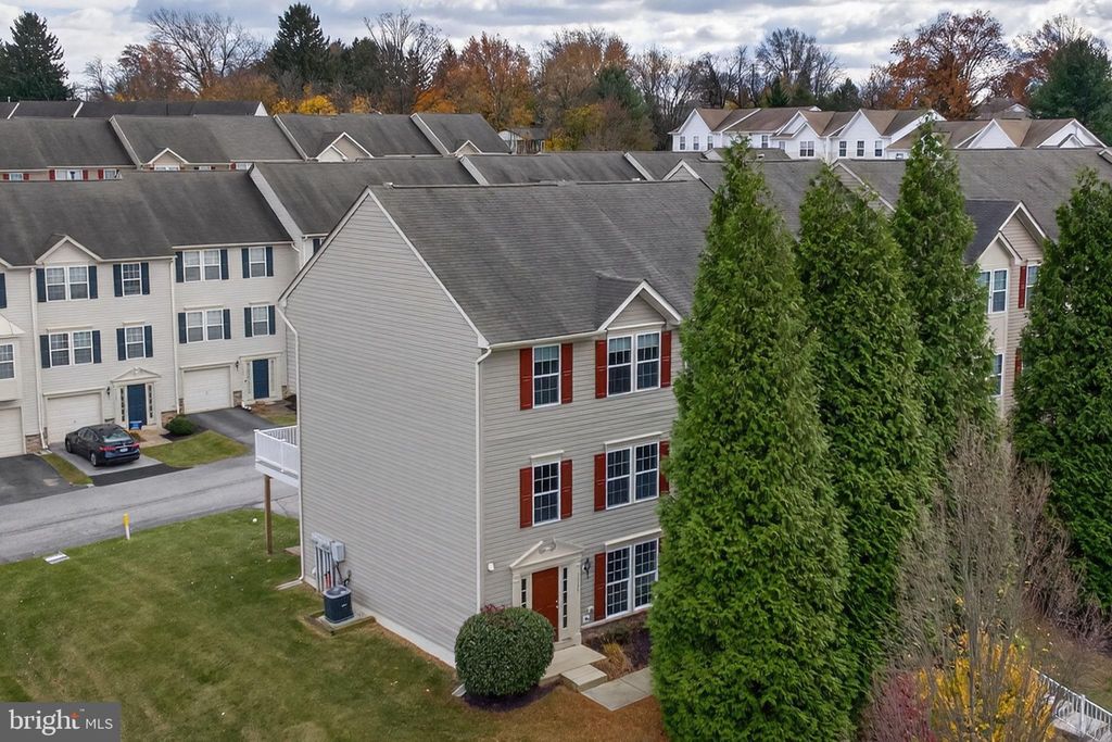 Photo of 1168 Blue Bird Lane #24, YORK, PA 17402 (MLS # PAYK2093060)