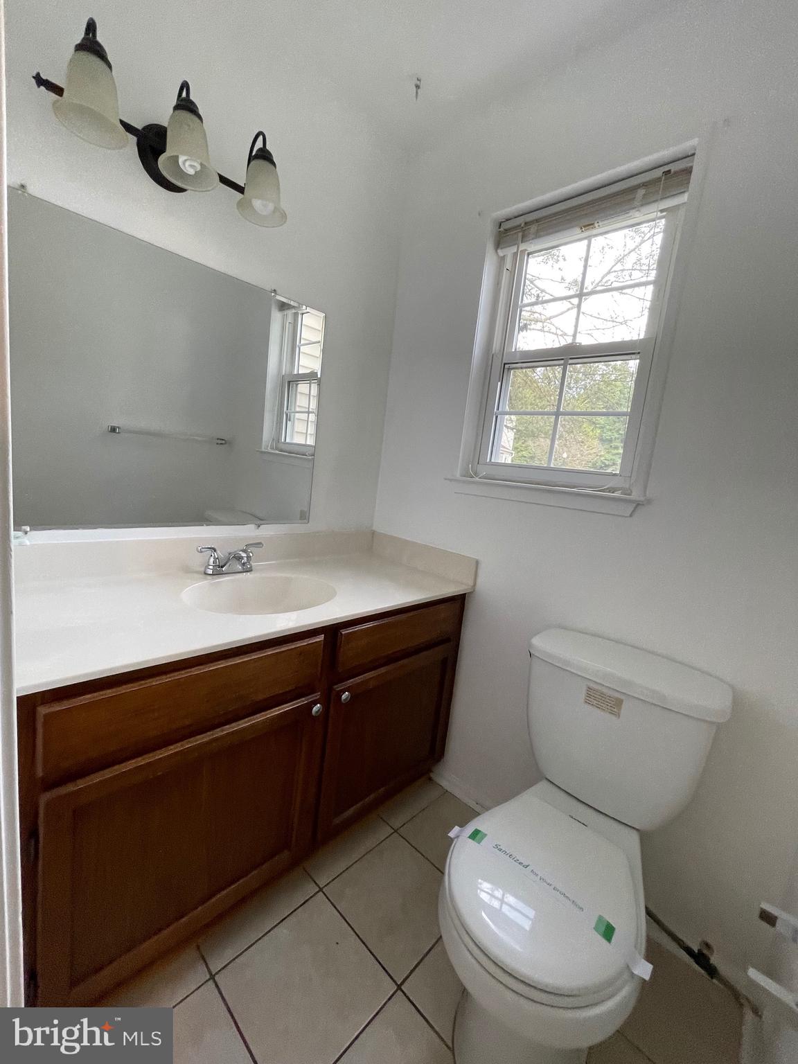 THE MEADOWS OF MANOR FARMS - Residential