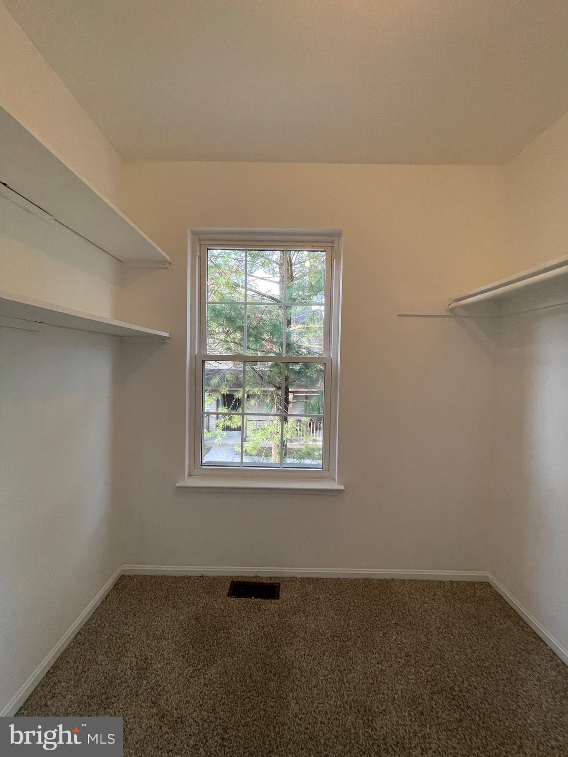 THE MEADOWS OF MANOR FARMS - Residential