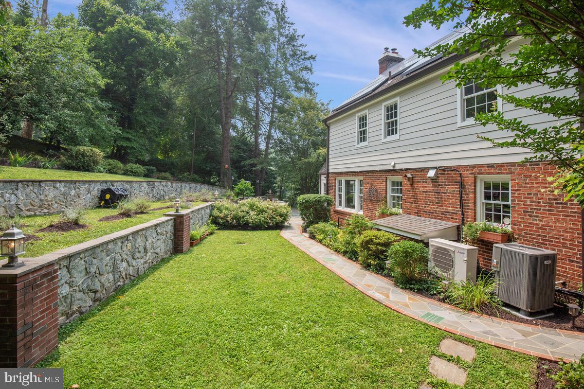 ROCK CREEK HILLS - Residential