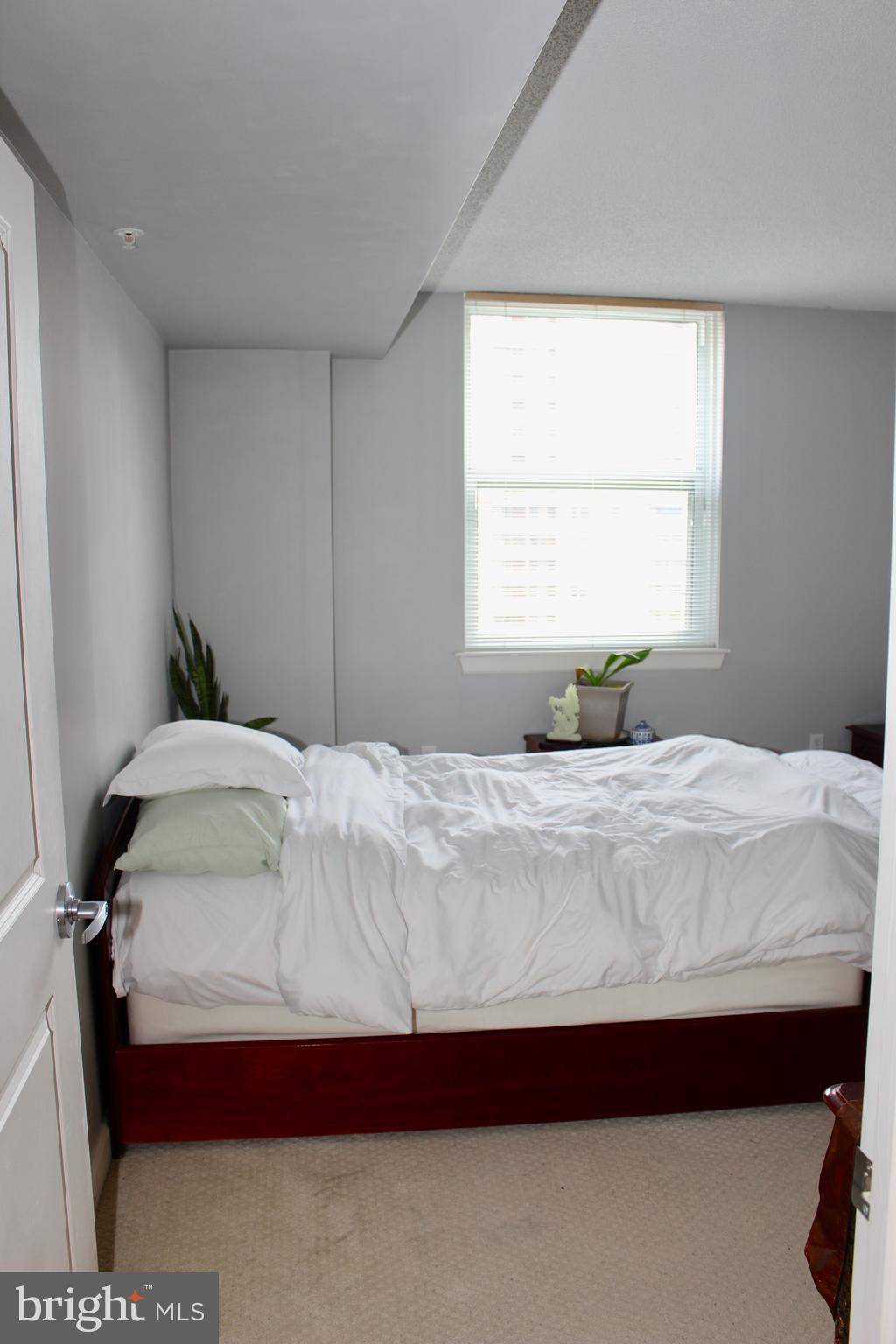 ARLINGTON - Residential Lease