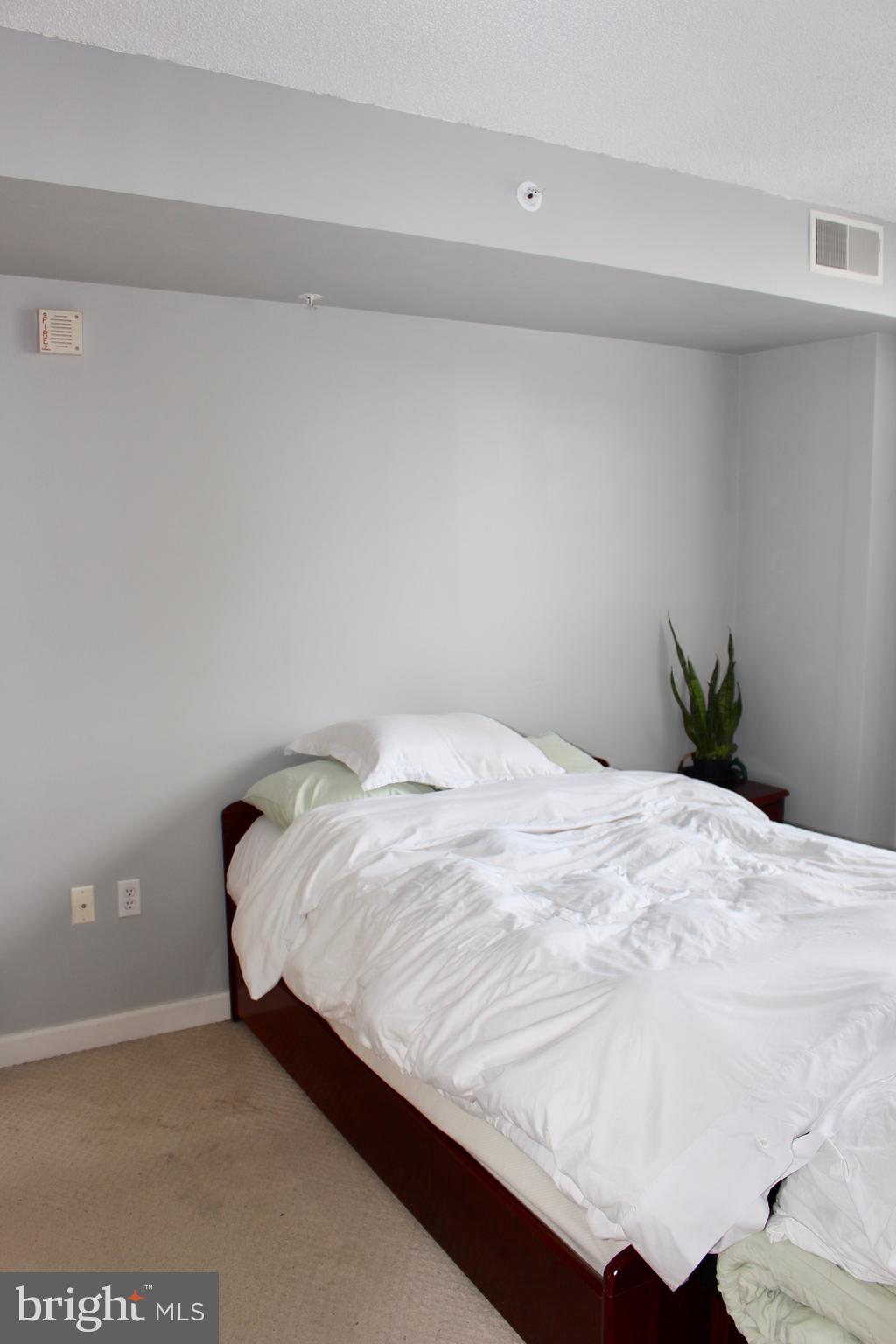 ARLINGTON - Residential Lease