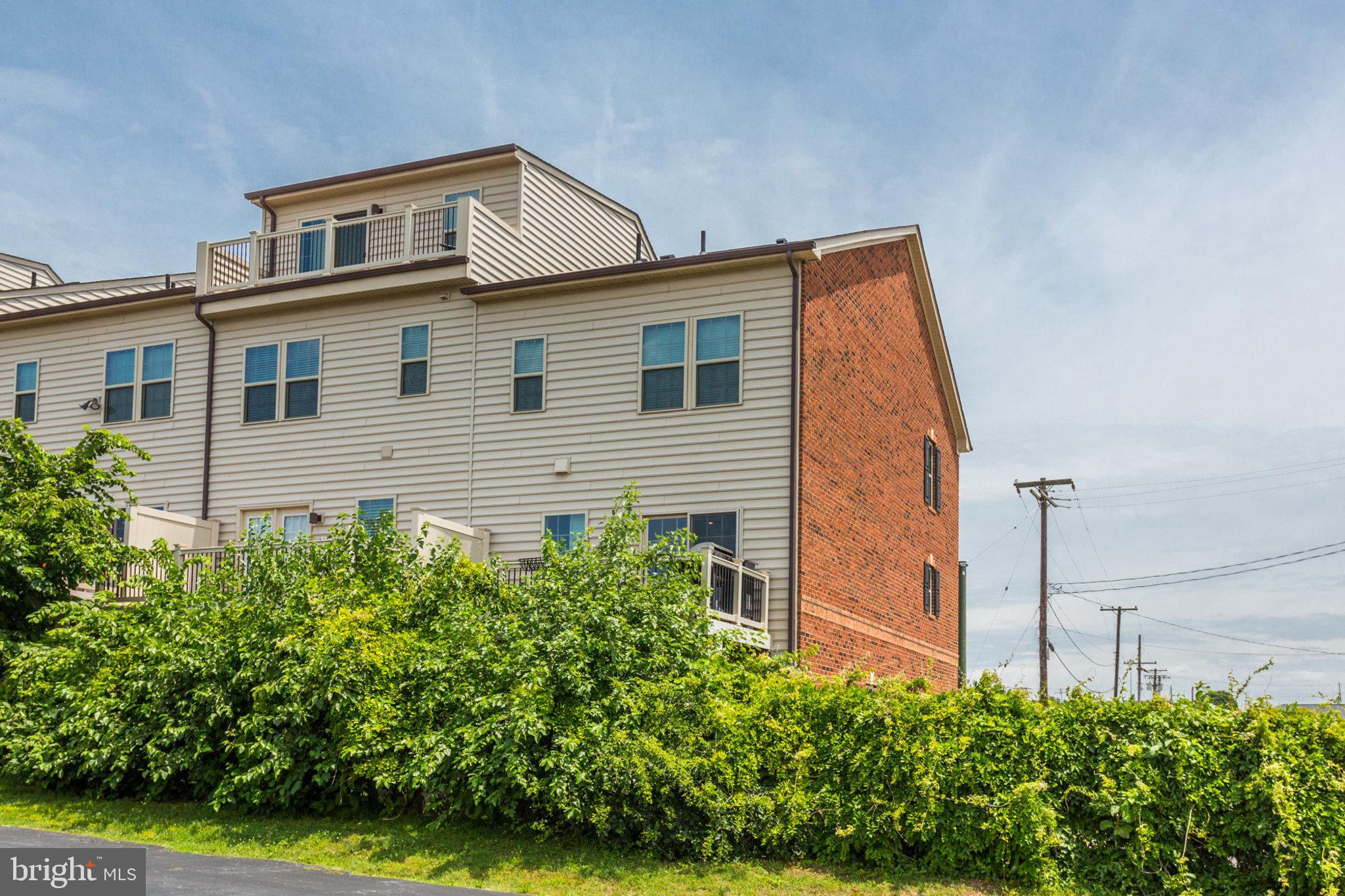 O'DONNELL SQUARE - Residential