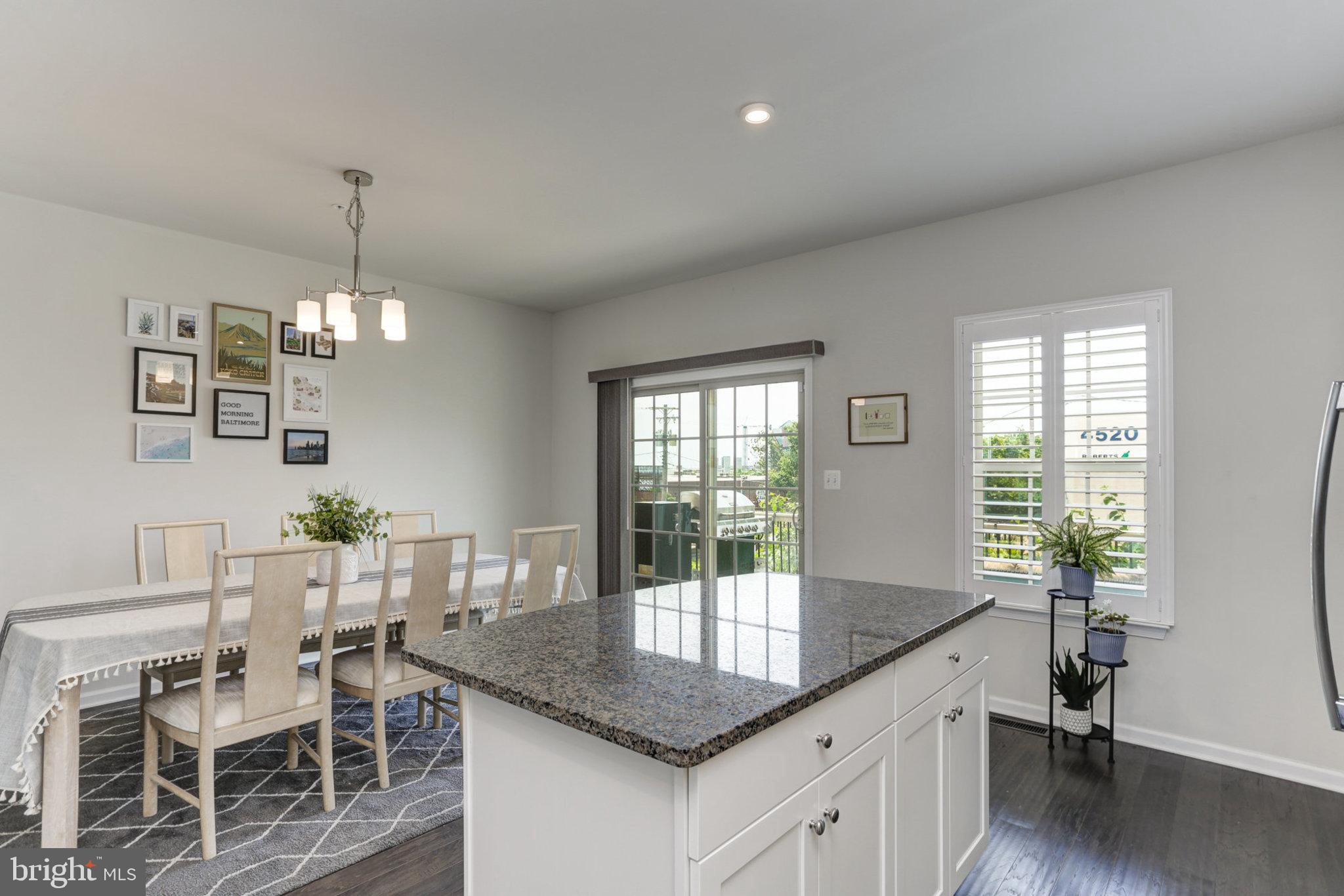 O'DONNELL SQUARE - Residential