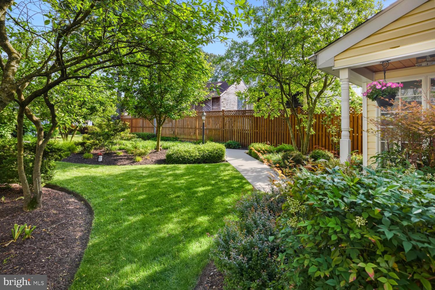 8126 FOREST GLEN DRIVE