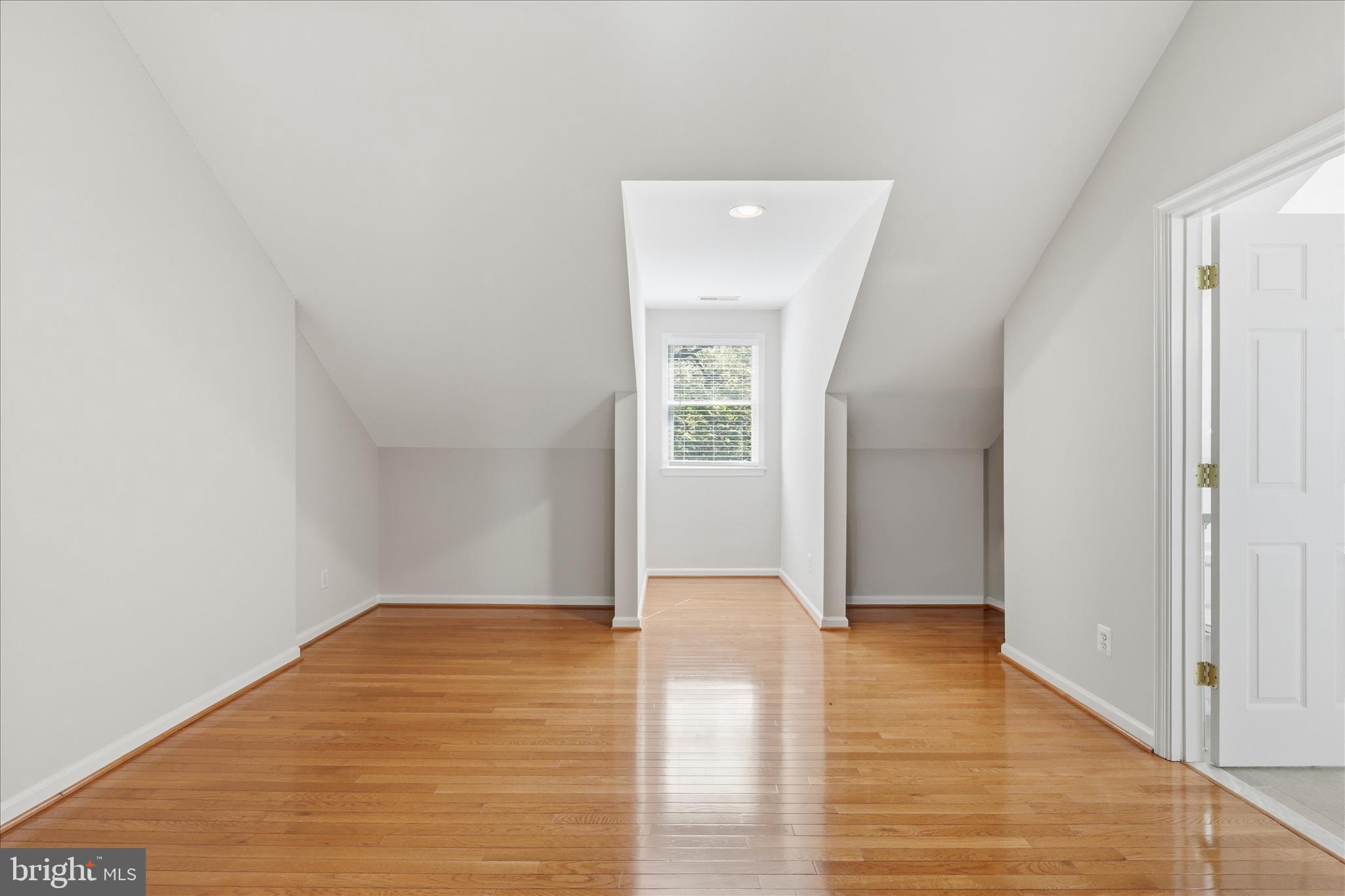 FAIRWOOD ACRES - Residential