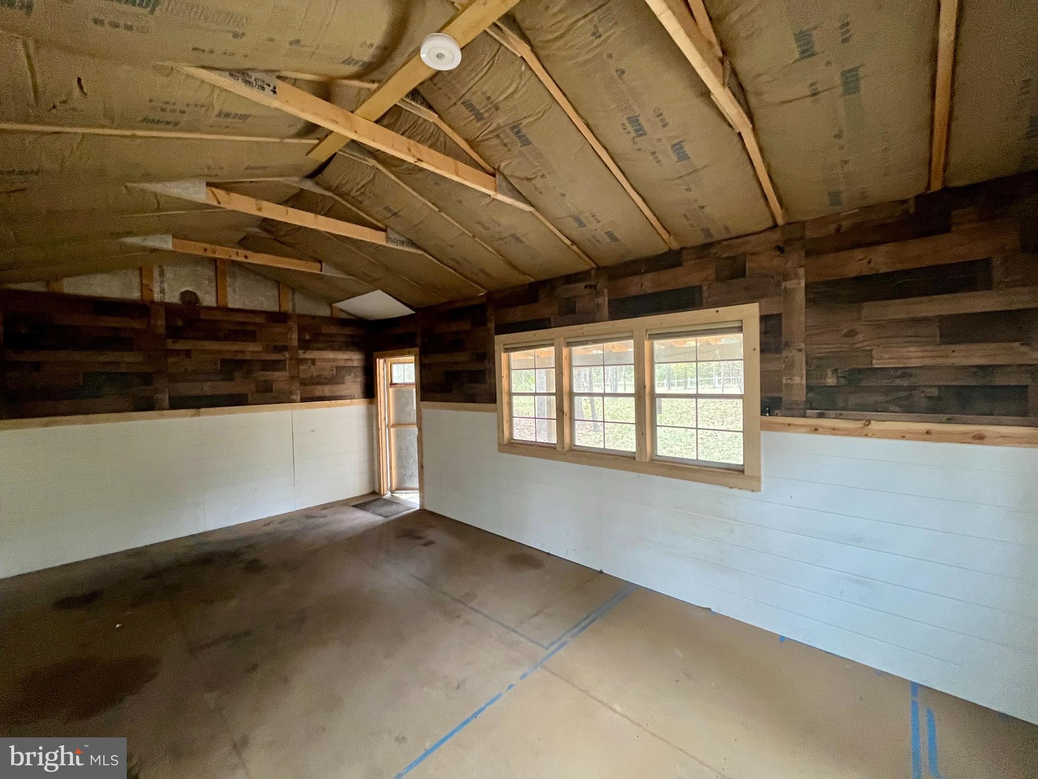 LAND OF LURAY - Land