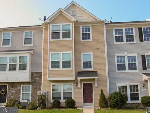 BOYDS CROSSING - Residential Lease