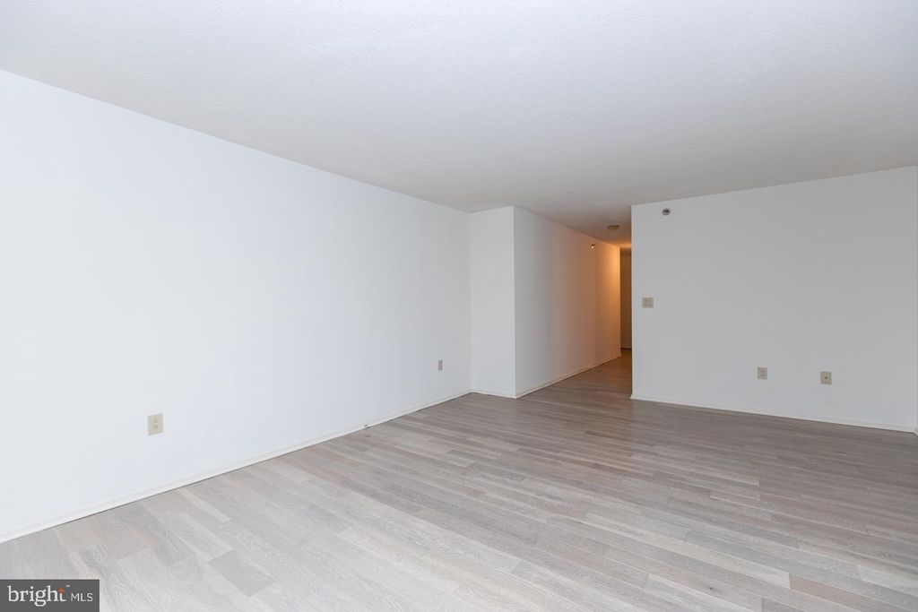 Photo of 2020 Walnut Street #14M, PHILADELPHIA, PA 19103 (MLS # PAPH2584084)