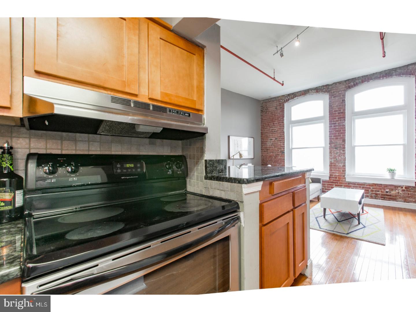 CHINATOWN - Residential Lease