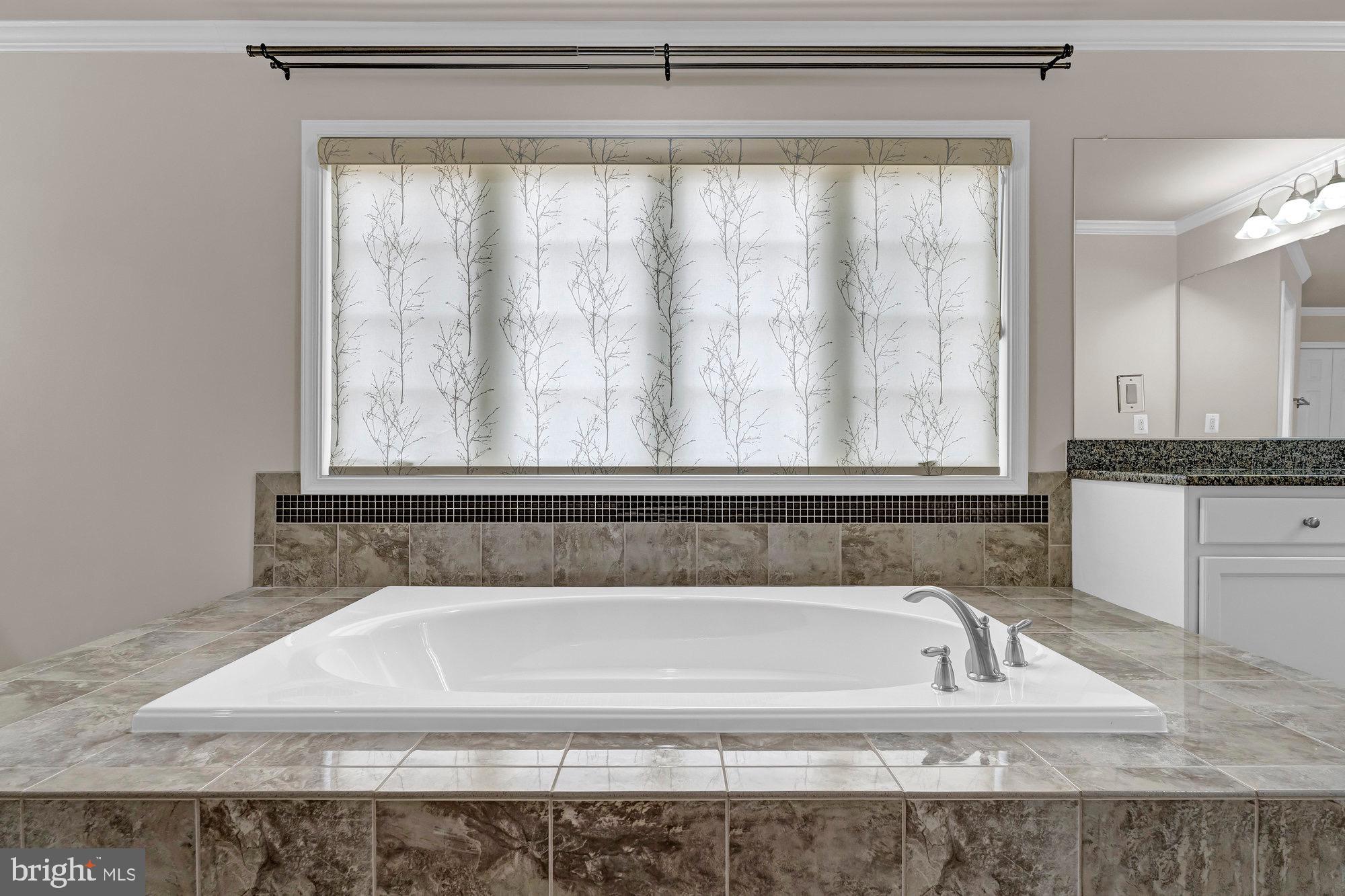 DOMINION VALLEY HUNT - Residential