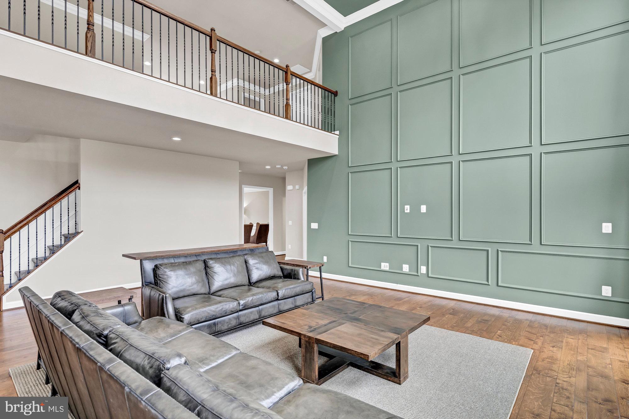 DOMINION VALLEY HUNT - Residential