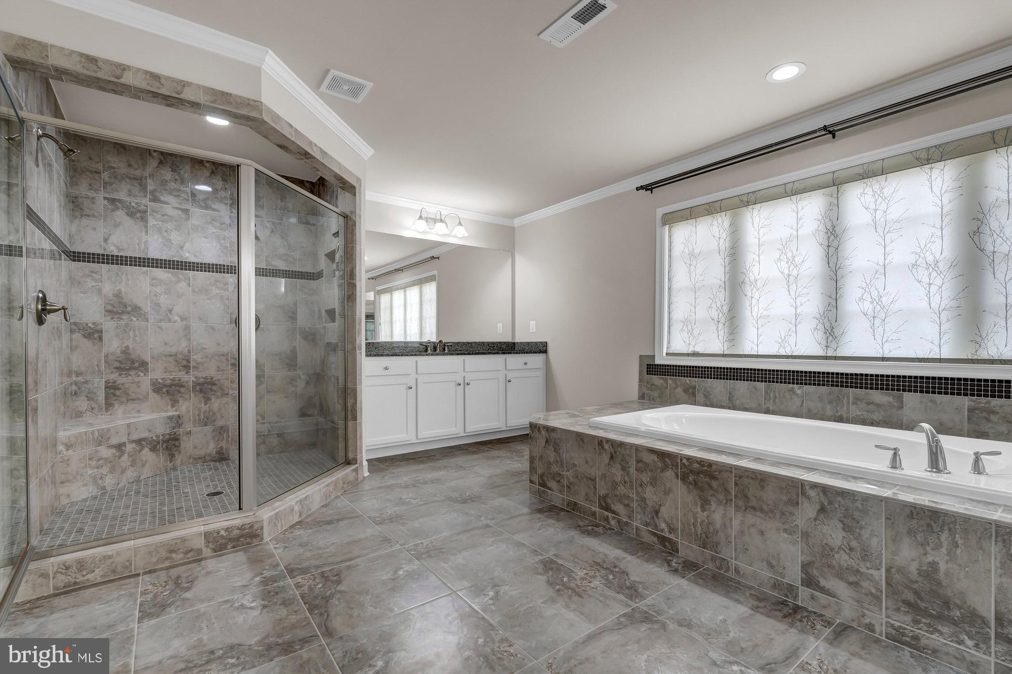 DOMINION VALLEY HUNT - Residential