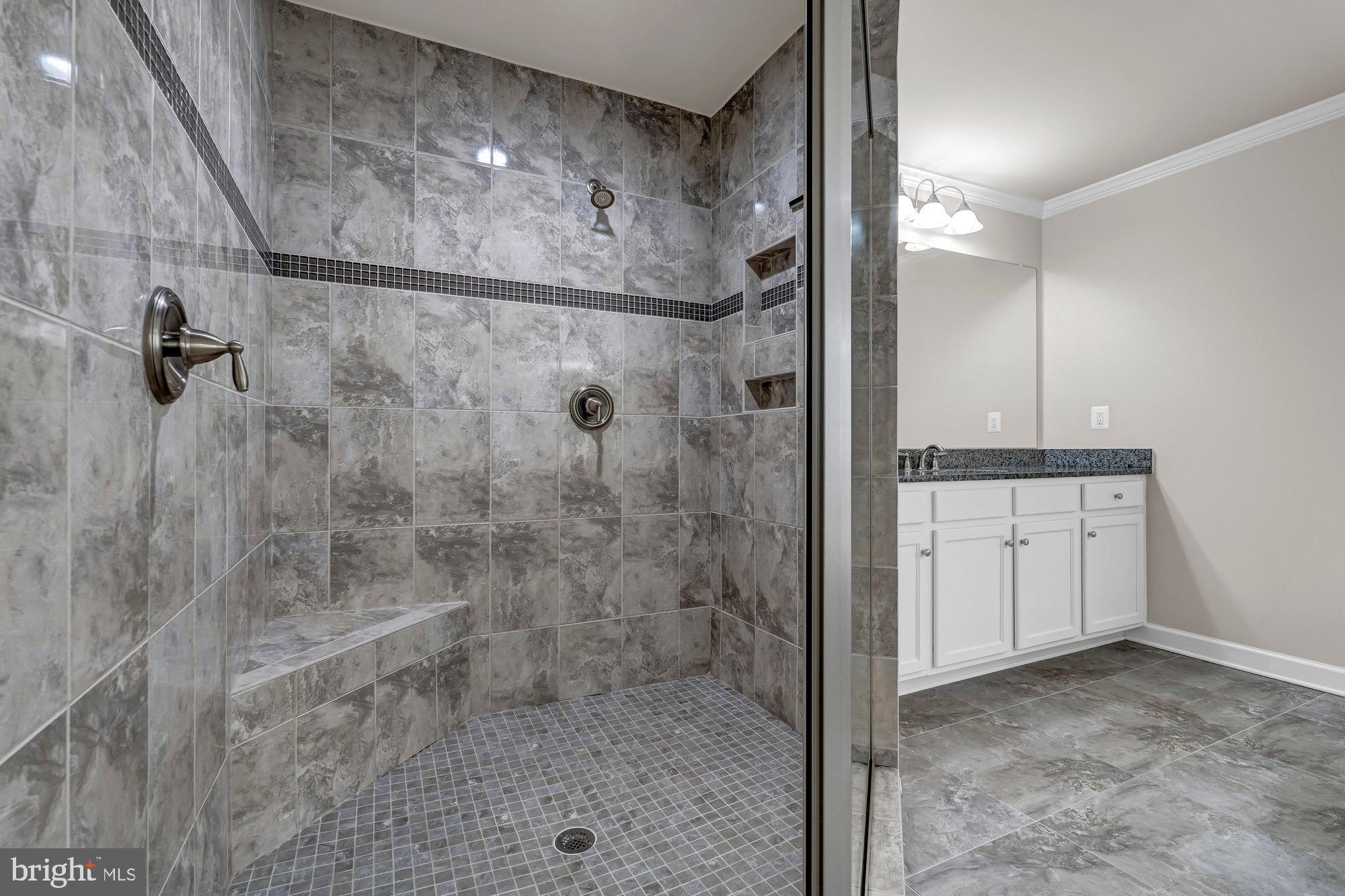 DOMINION VALLEY HUNT - Residential