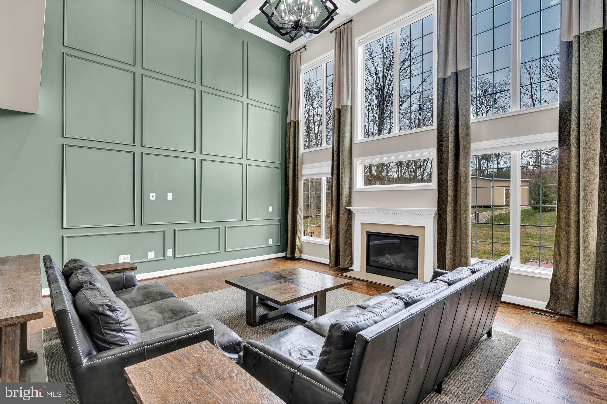 DOMINION VALLEY HUNT - Residential