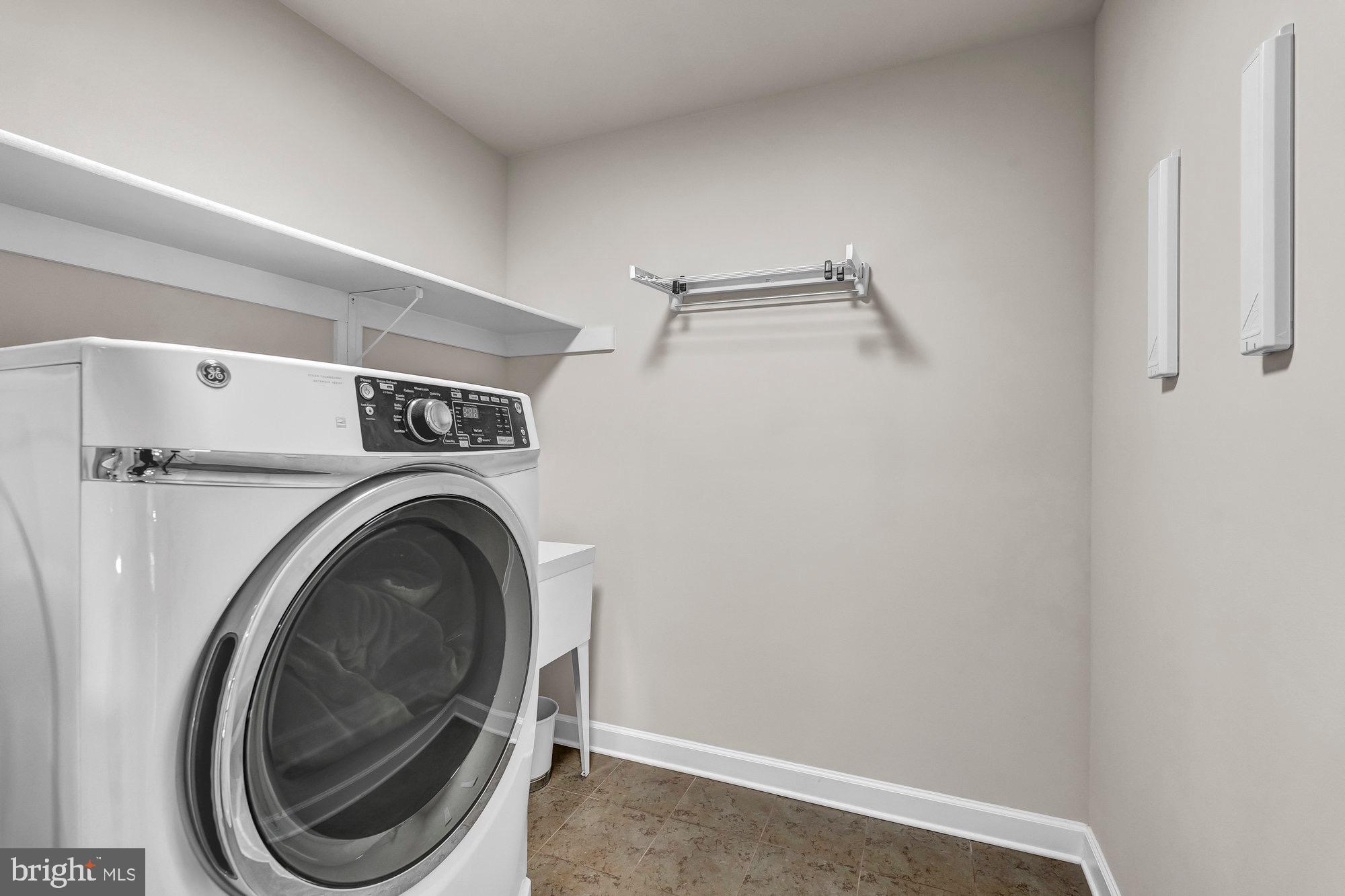 DOMINION VALLEY HUNT - Residential