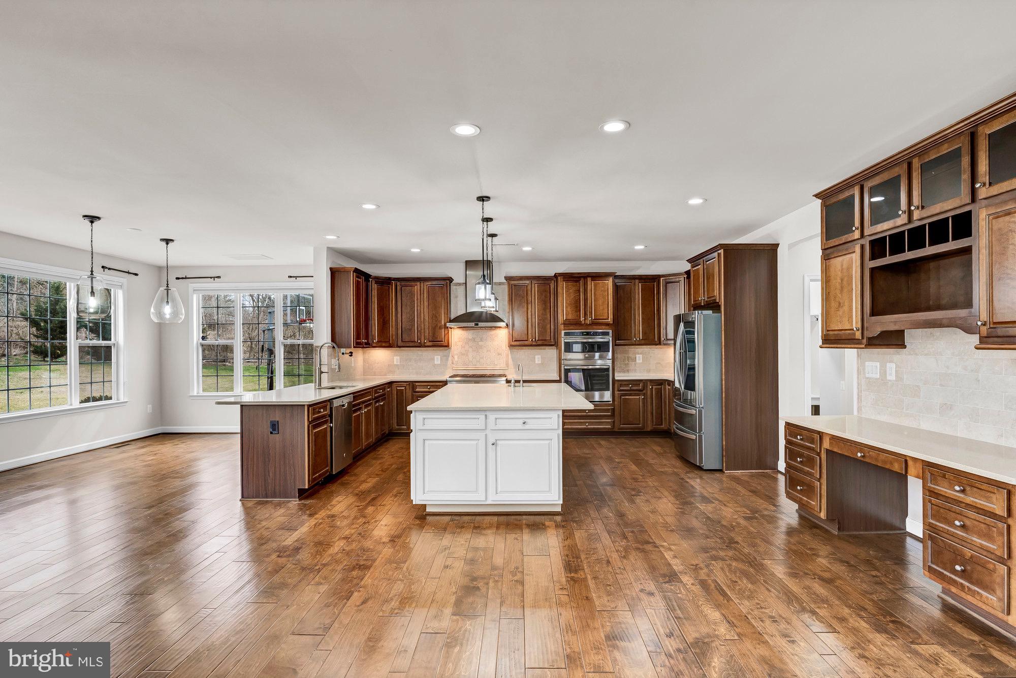 DOMINION VALLEY HUNT - Residential