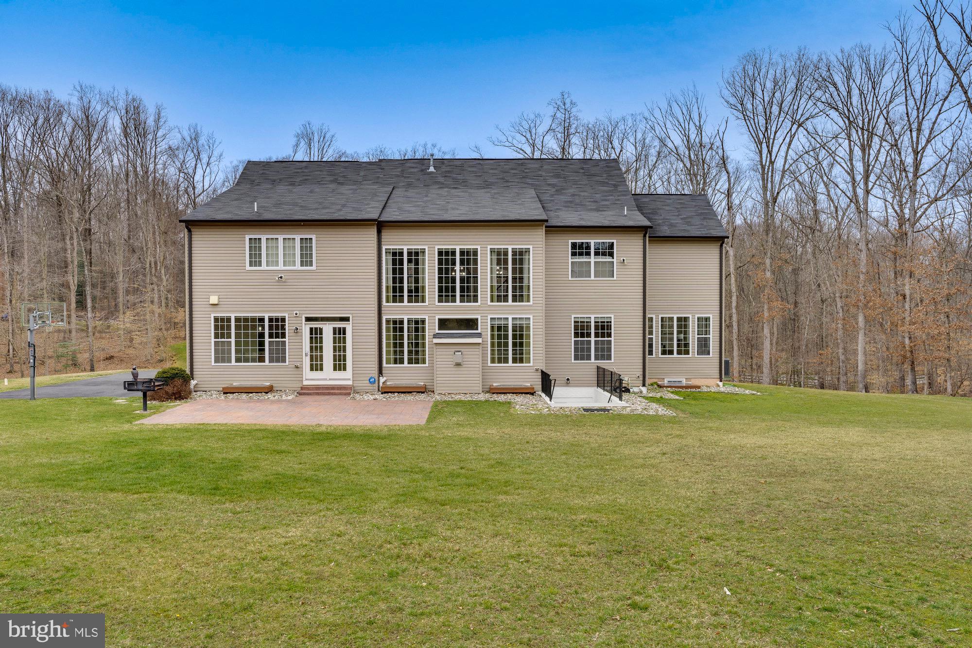 DOMINION VALLEY HUNT - Residential