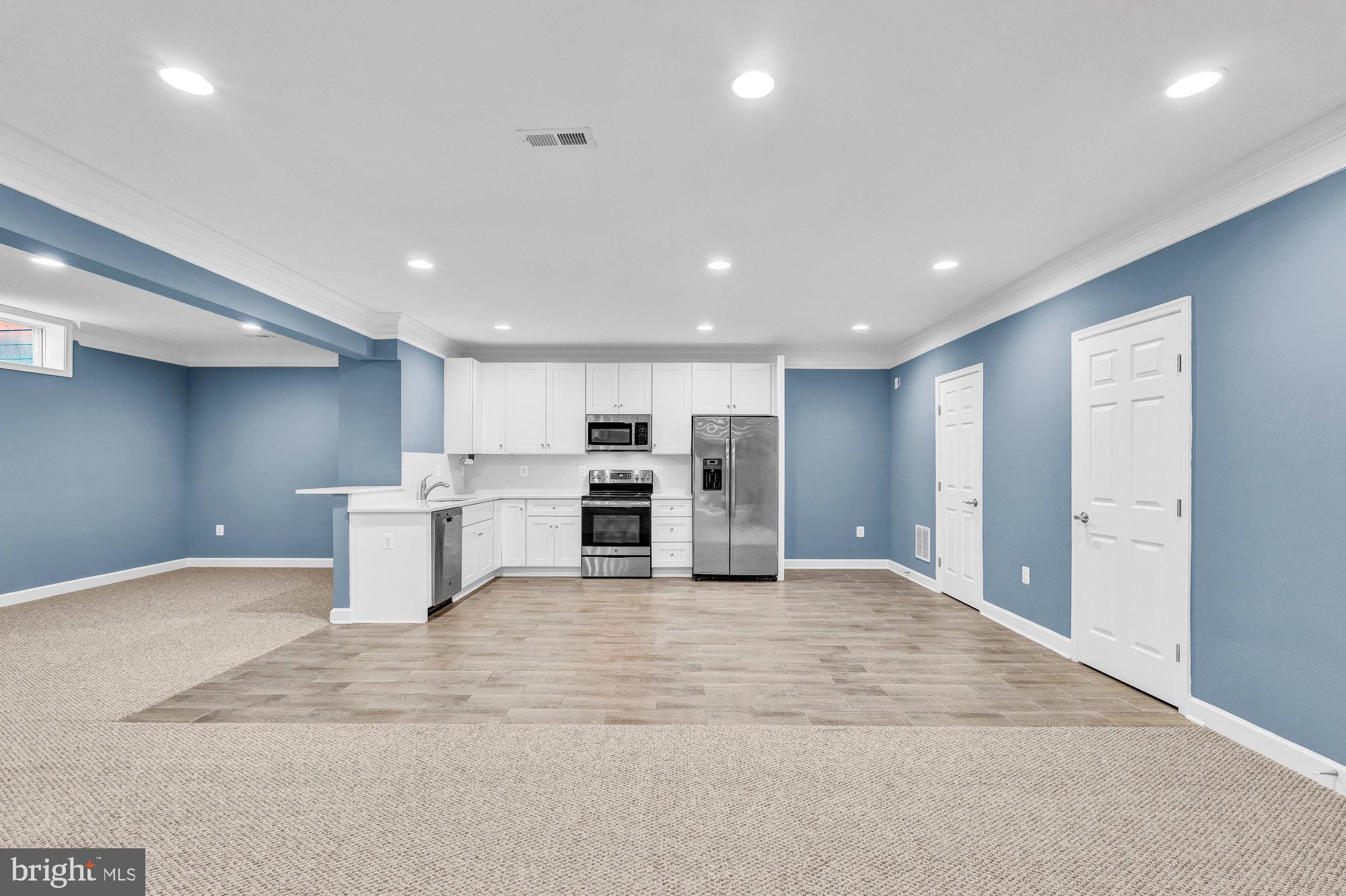 DOMINION VALLEY HUNT - Residential