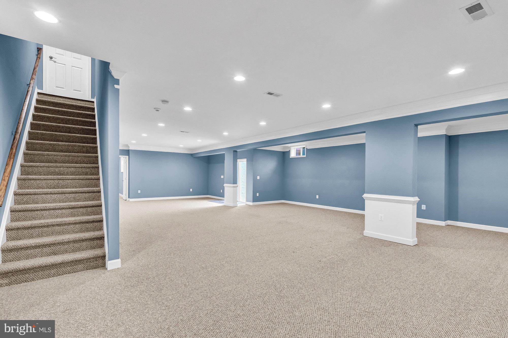 DOMINION VALLEY HUNT - Residential