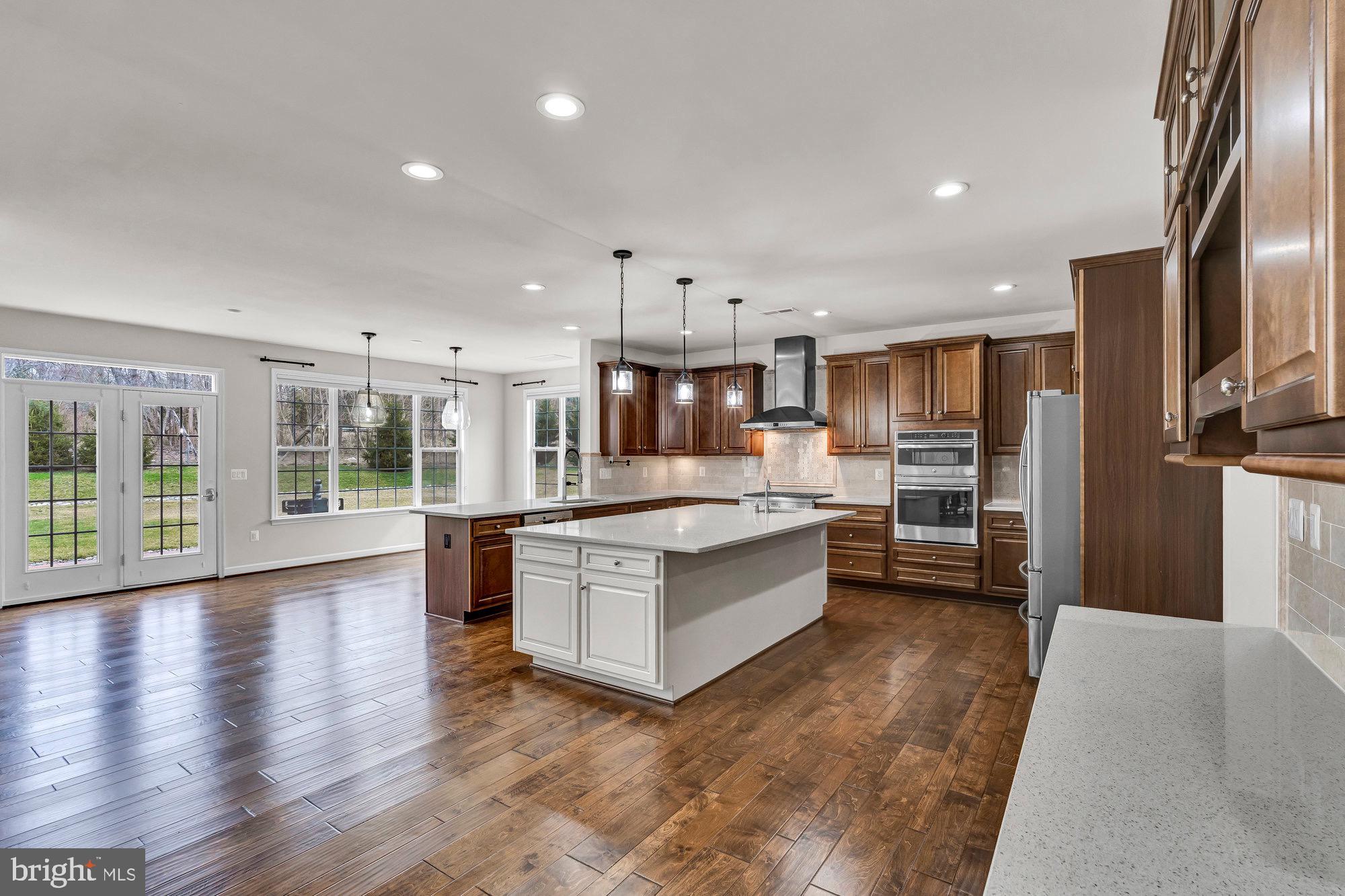 DOMINION VALLEY HUNT - Residential