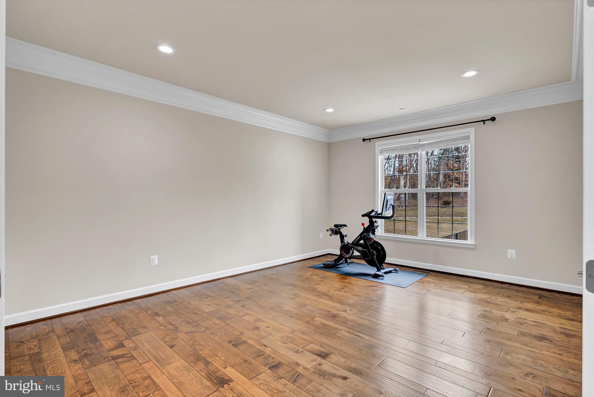 DOMINION VALLEY HUNT - Residential