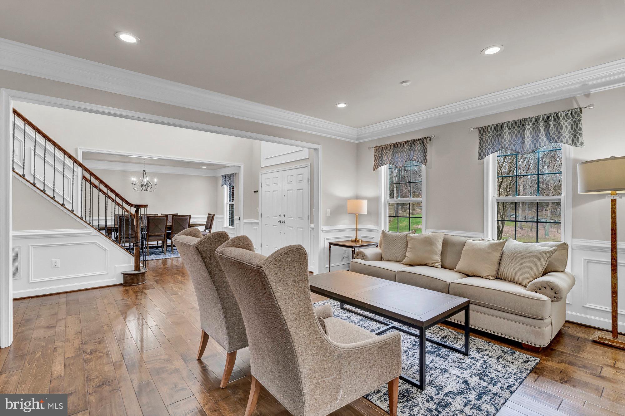 DOMINION VALLEY HUNT - Residential