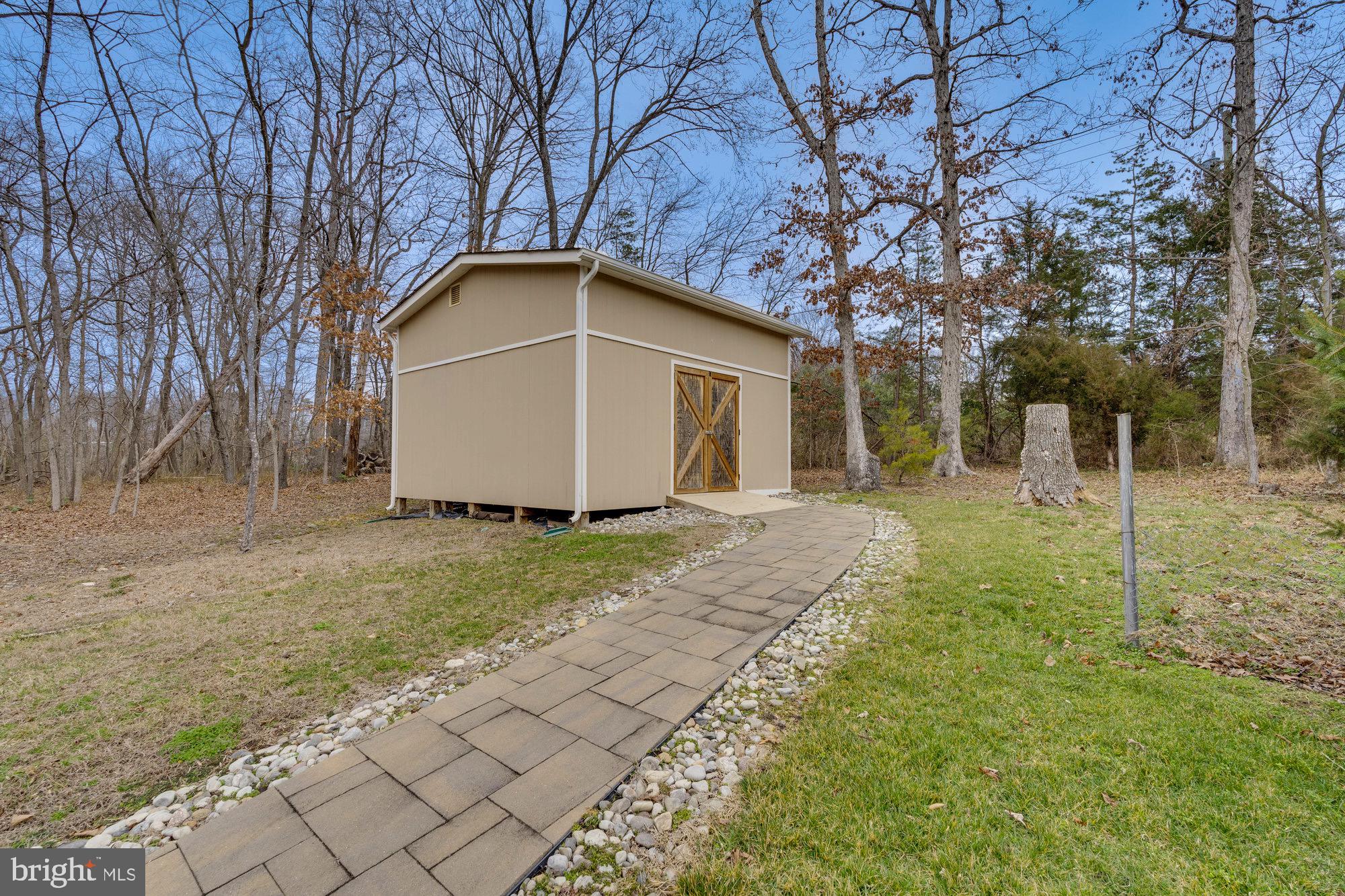 DOMINION VALLEY HUNT - Residential