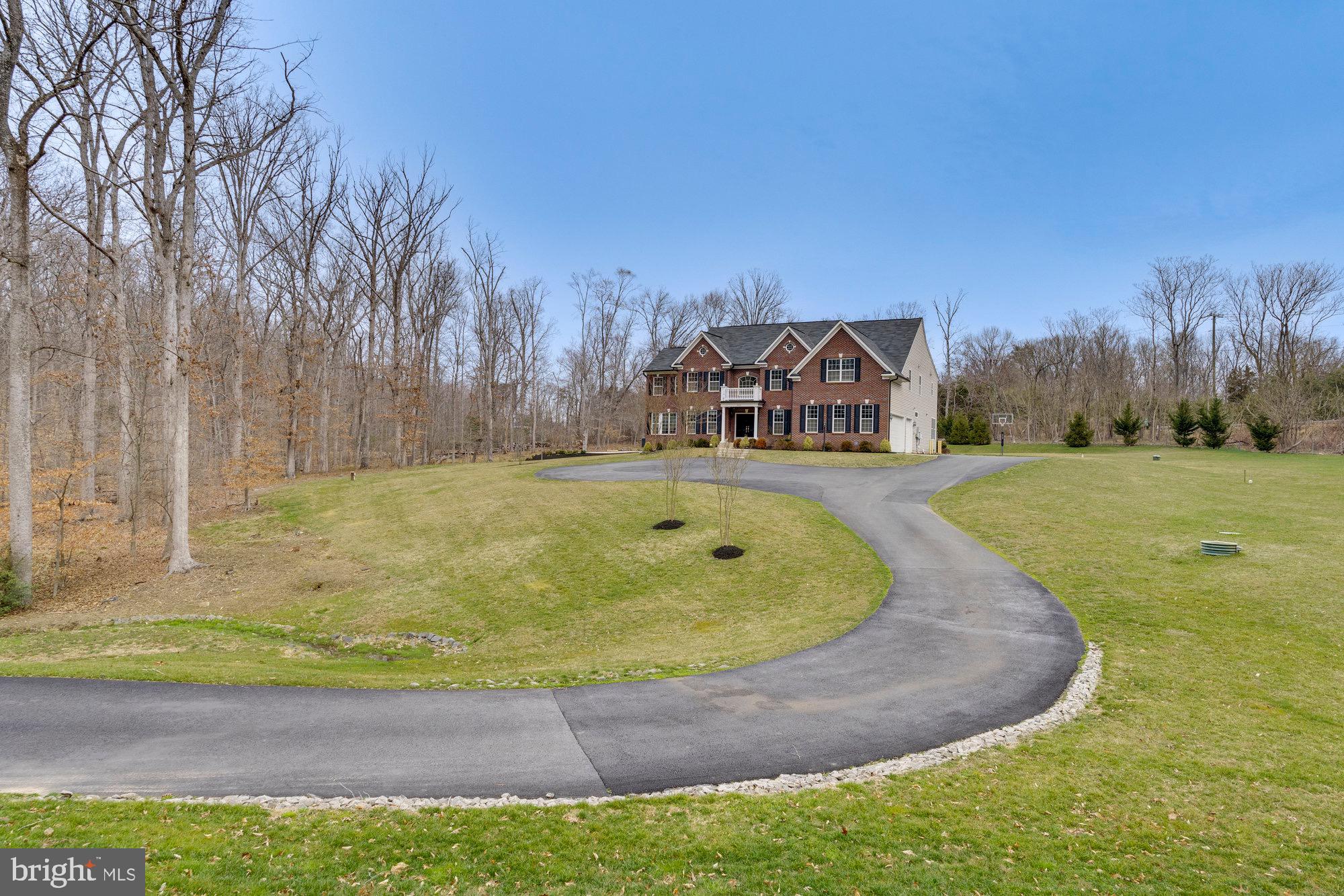 DOMINION VALLEY HUNT - Residential