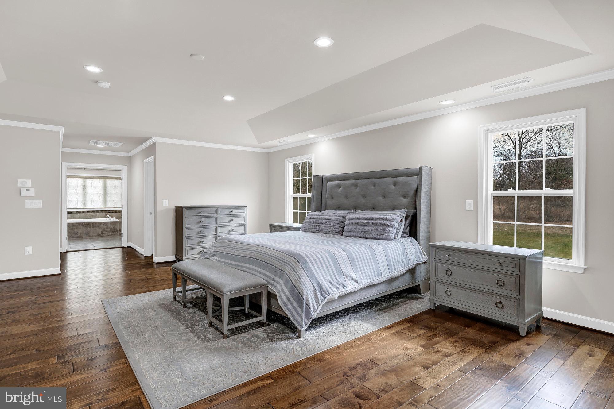 DOMINION VALLEY HUNT - Residential