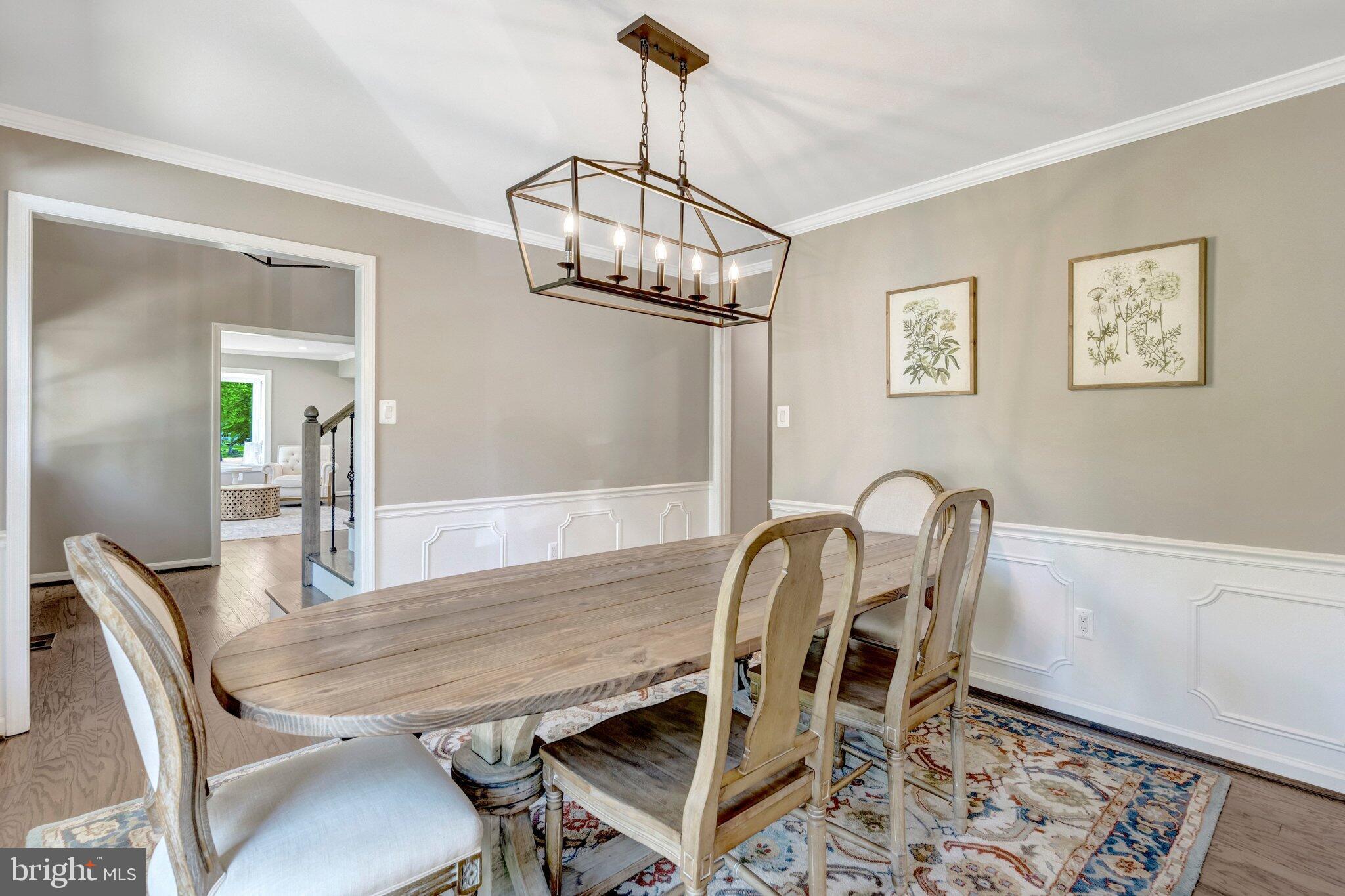 LANGLEY OAKS - Residential