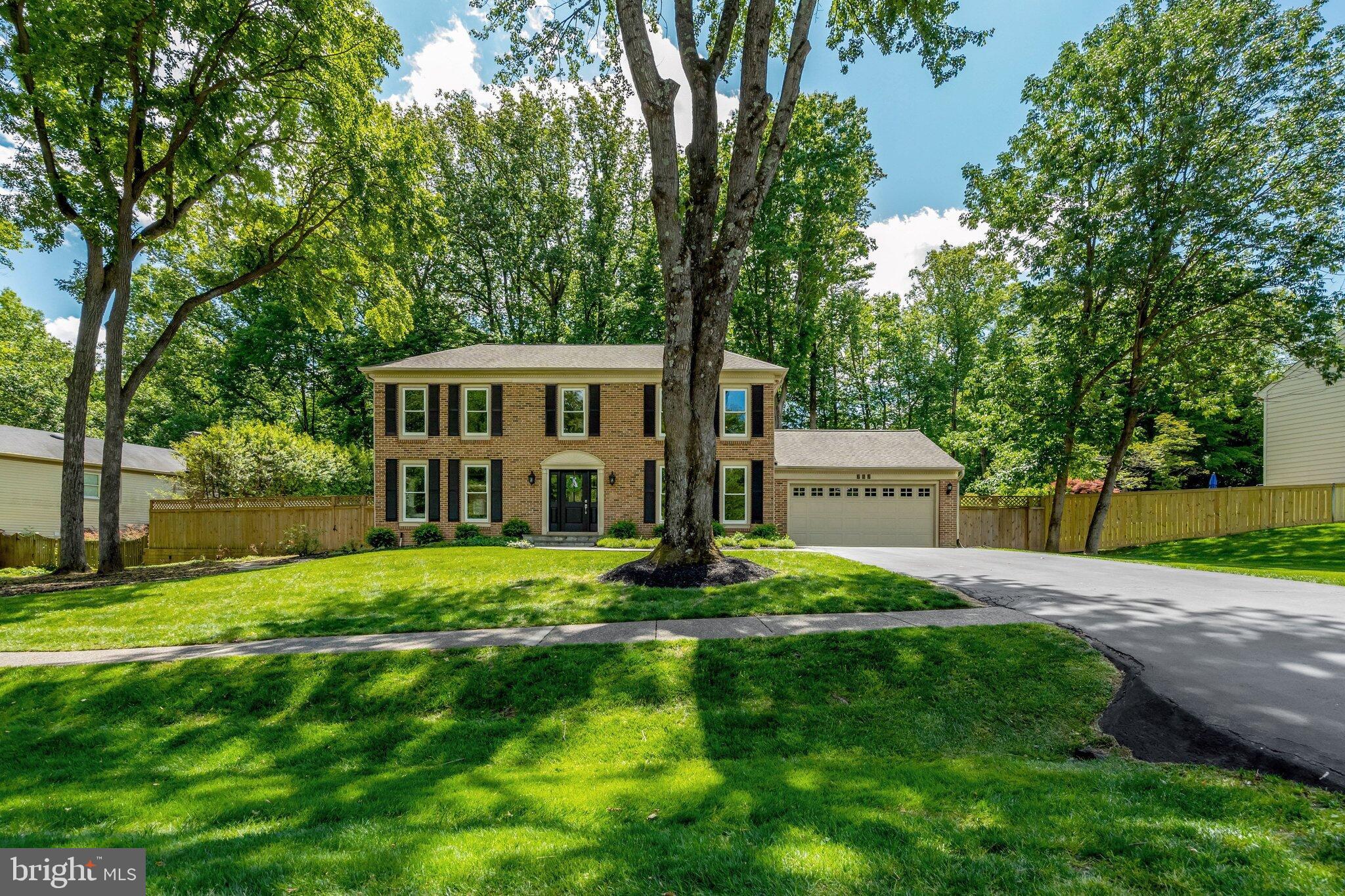 LANGLEY OAKS - Residential