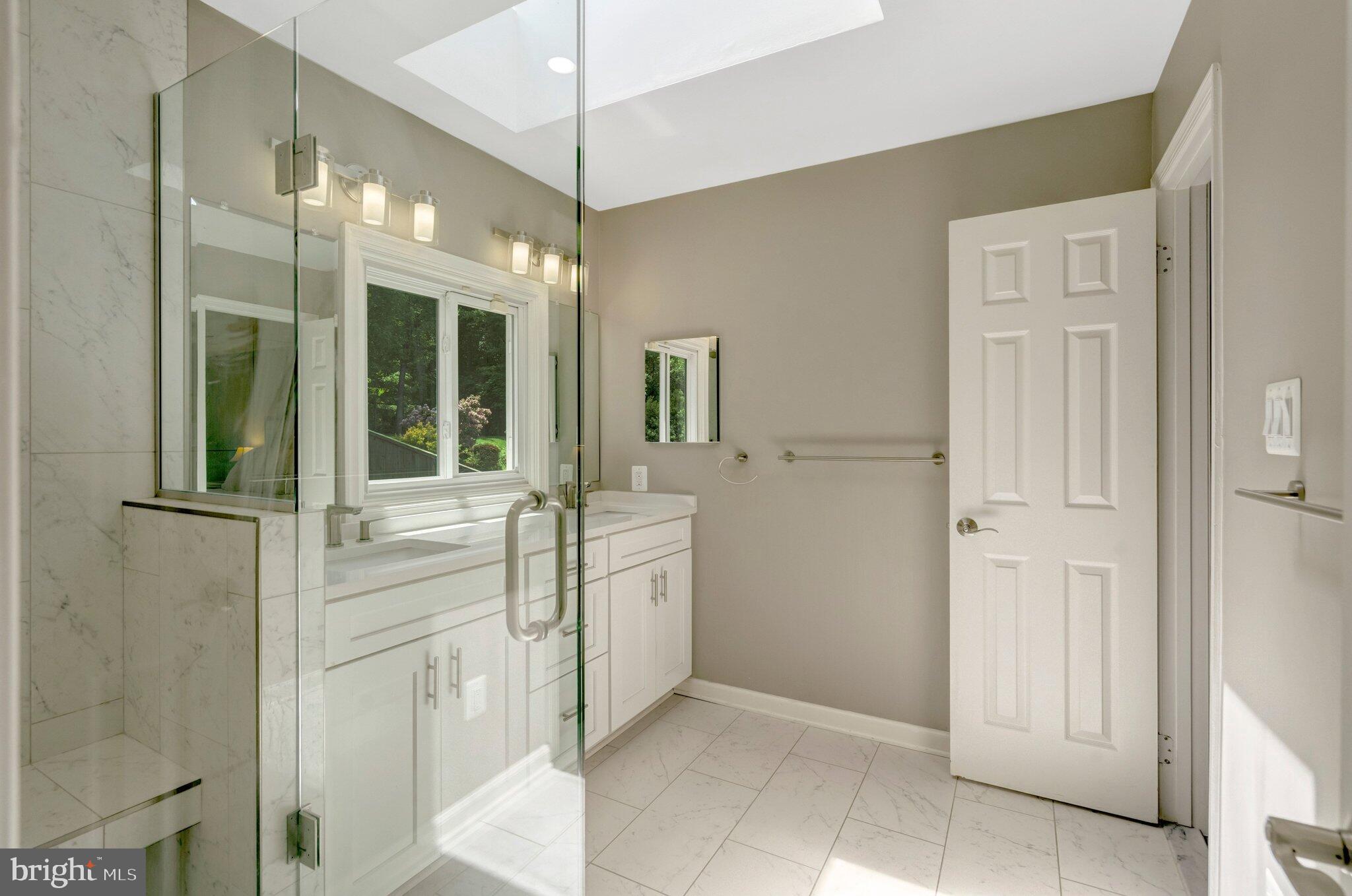 LANGLEY OAKS - Residential