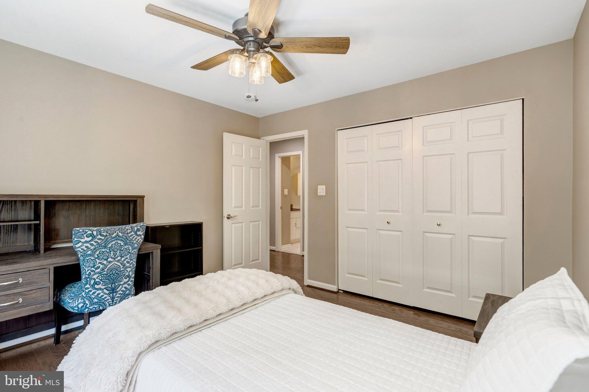 LANGLEY OAKS - Residential
