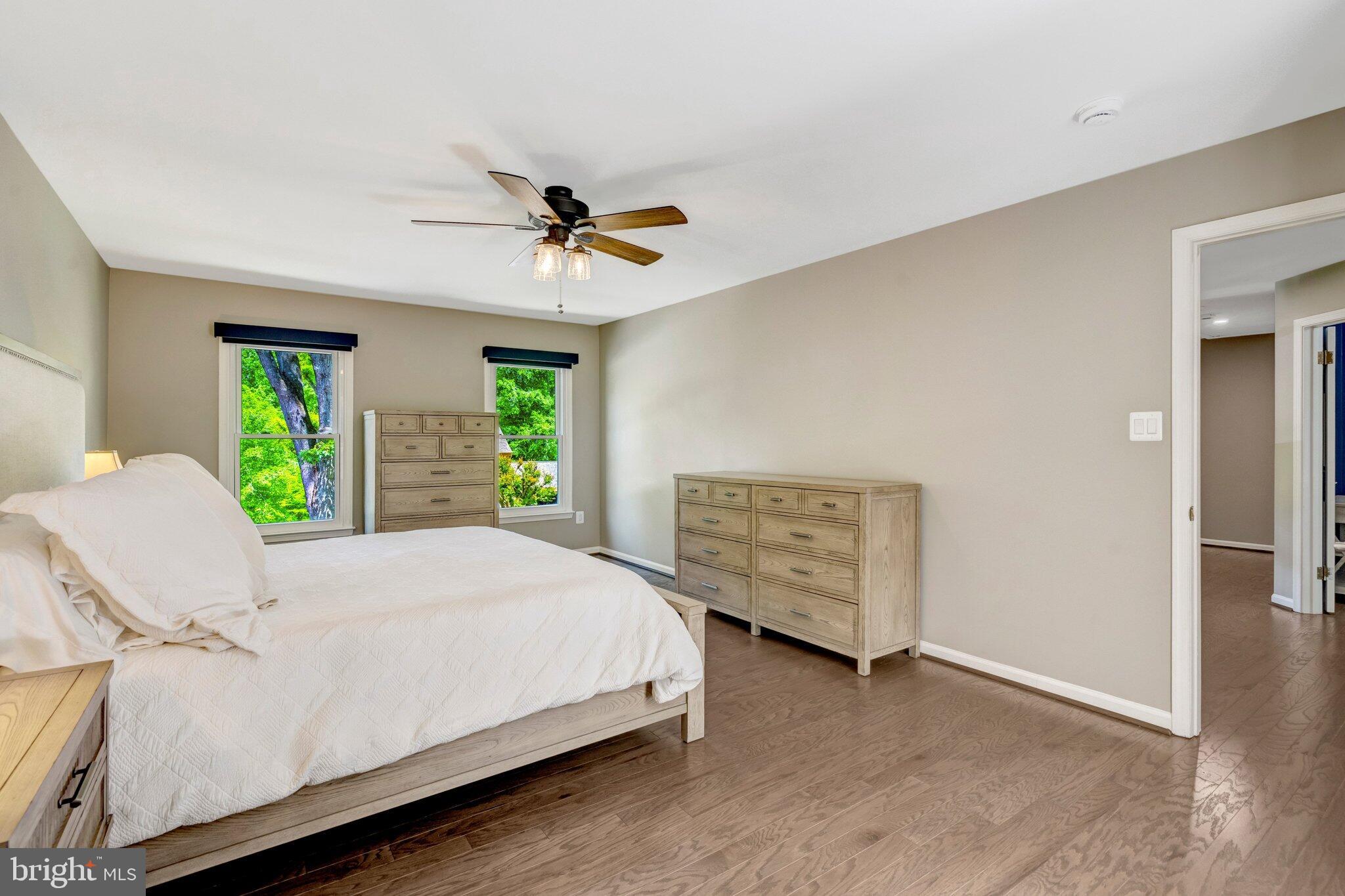 LANGLEY OAKS - Residential
