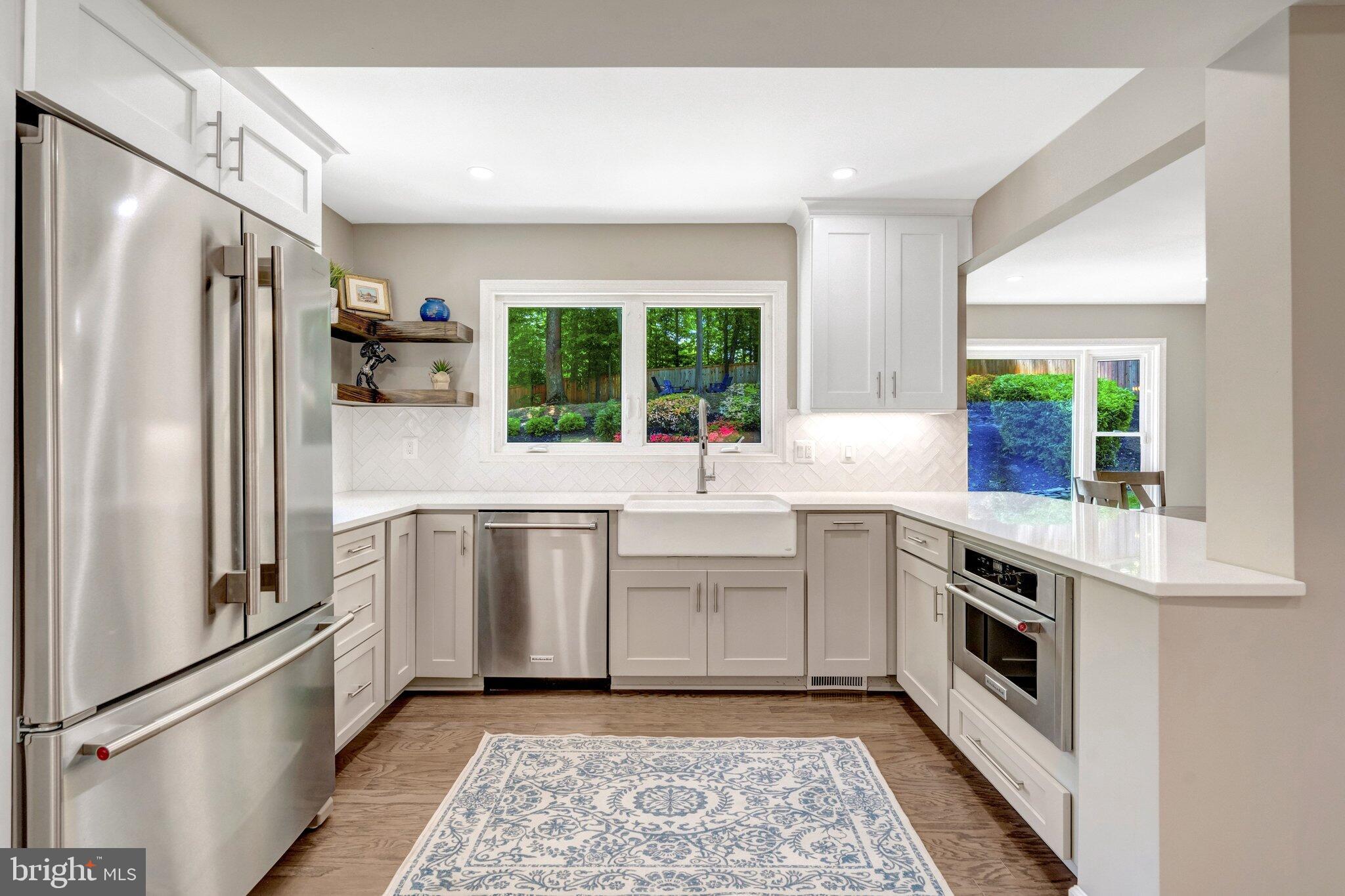 LANGLEY OAKS - Residential