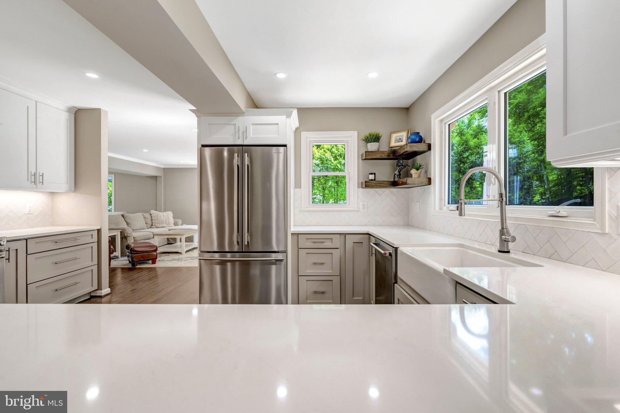 LANGLEY OAKS - Residential