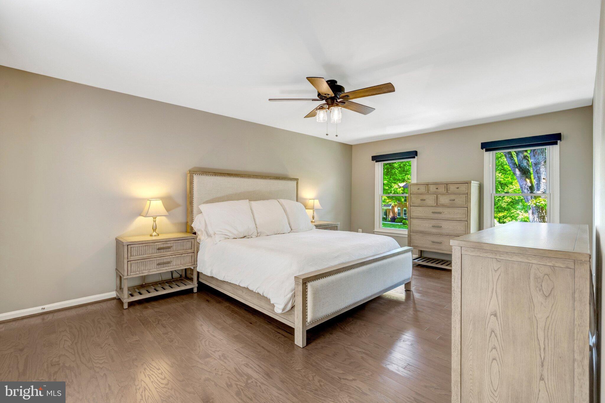 LANGLEY OAKS - Residential