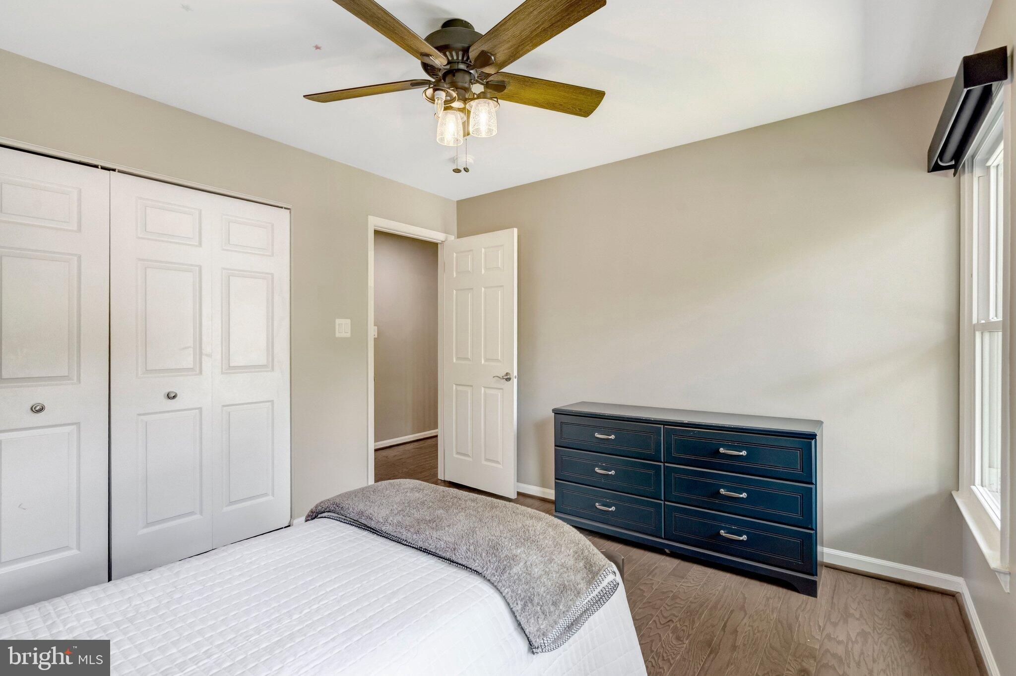 LANGLEY OAKS - Residential