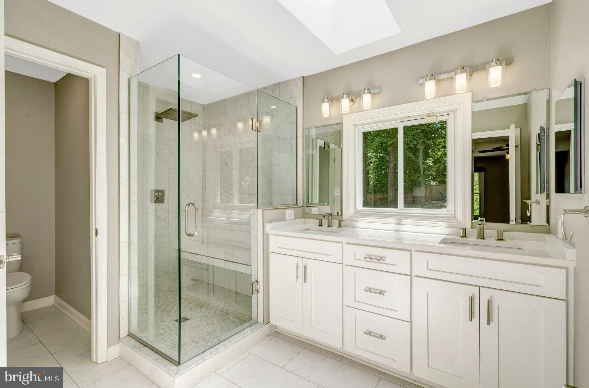 LANGLEY OAKS - Residential