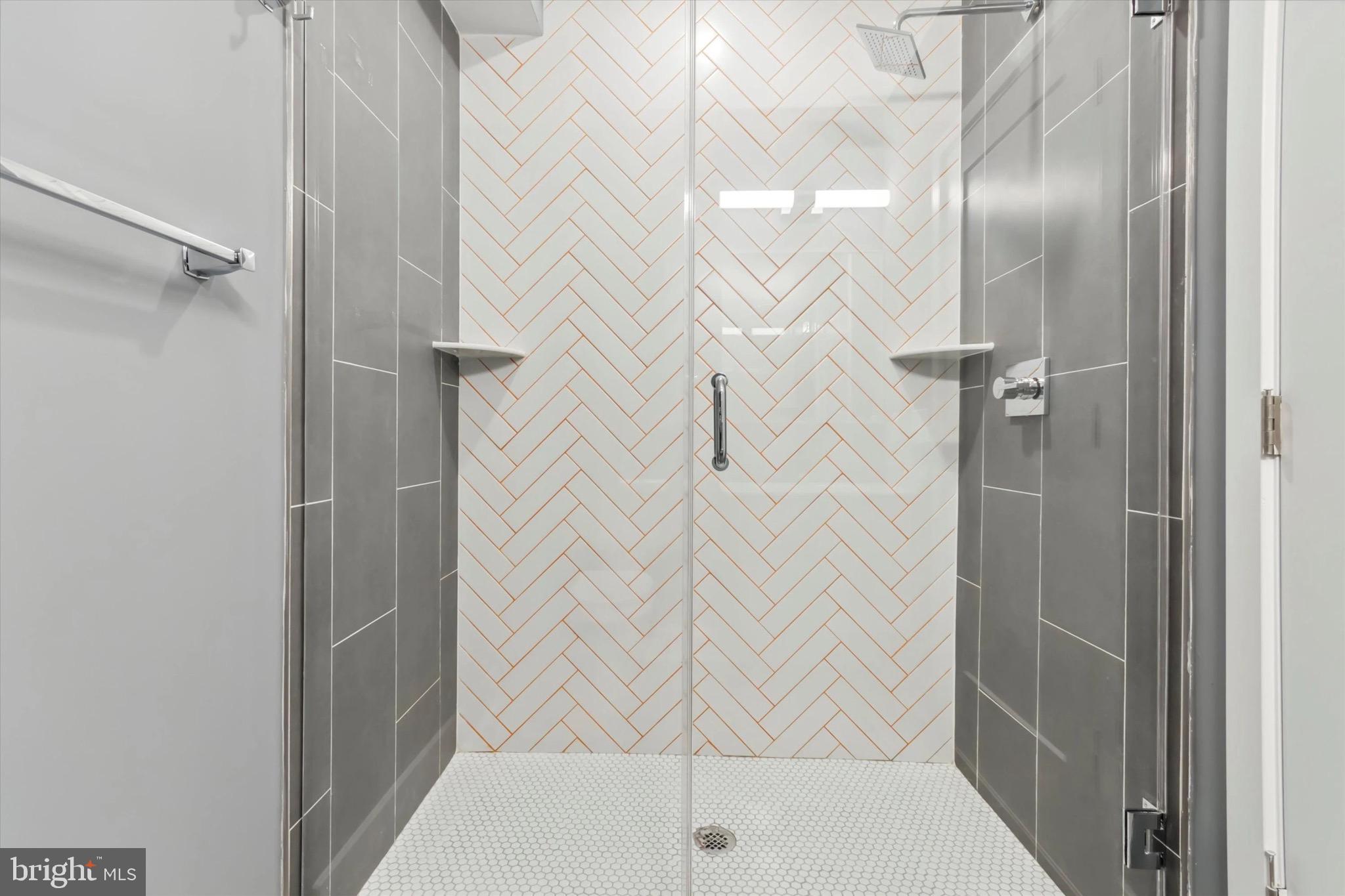 FRANCISVILLE - Residential Lease