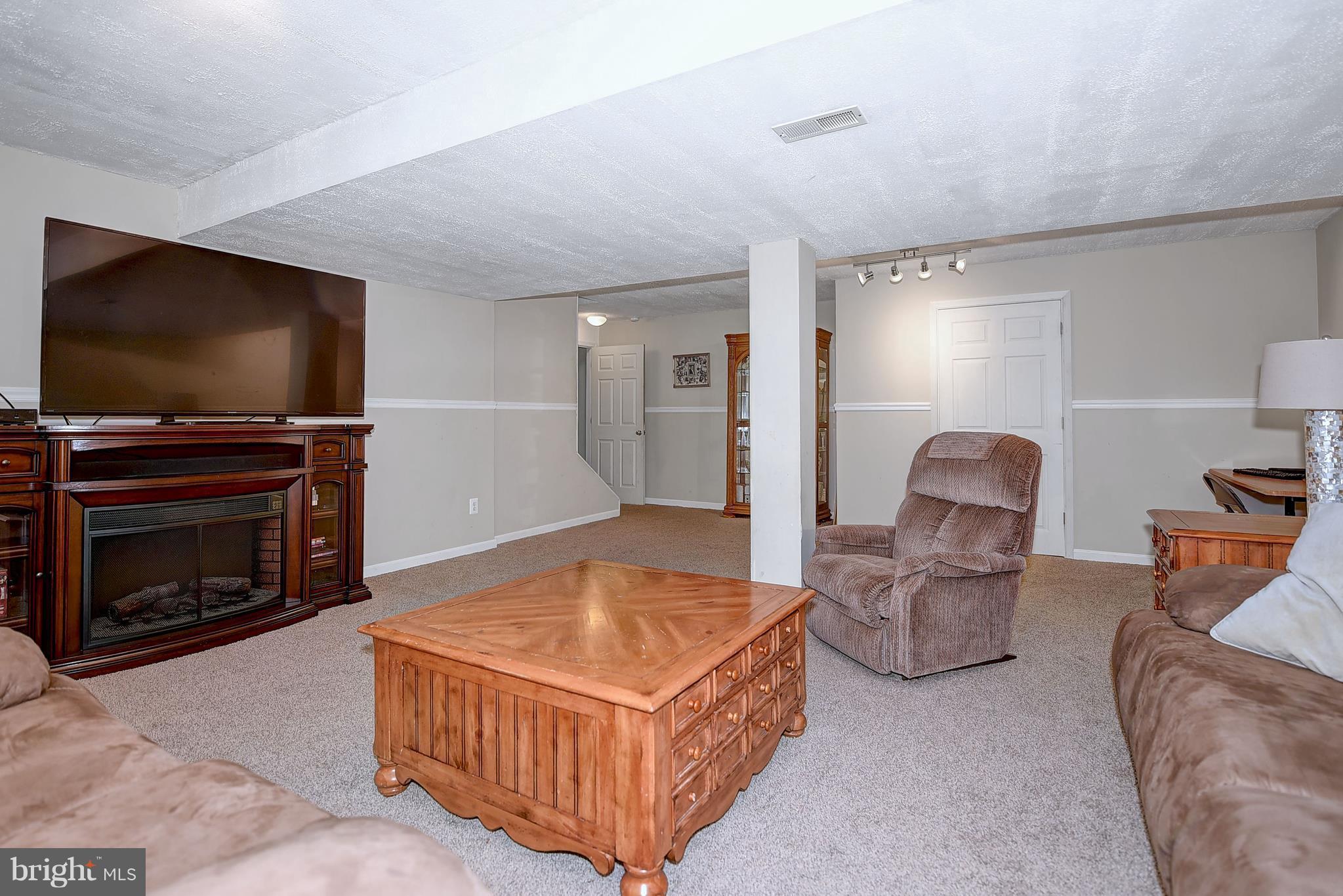 LOHR'S ORCHARD - Residential