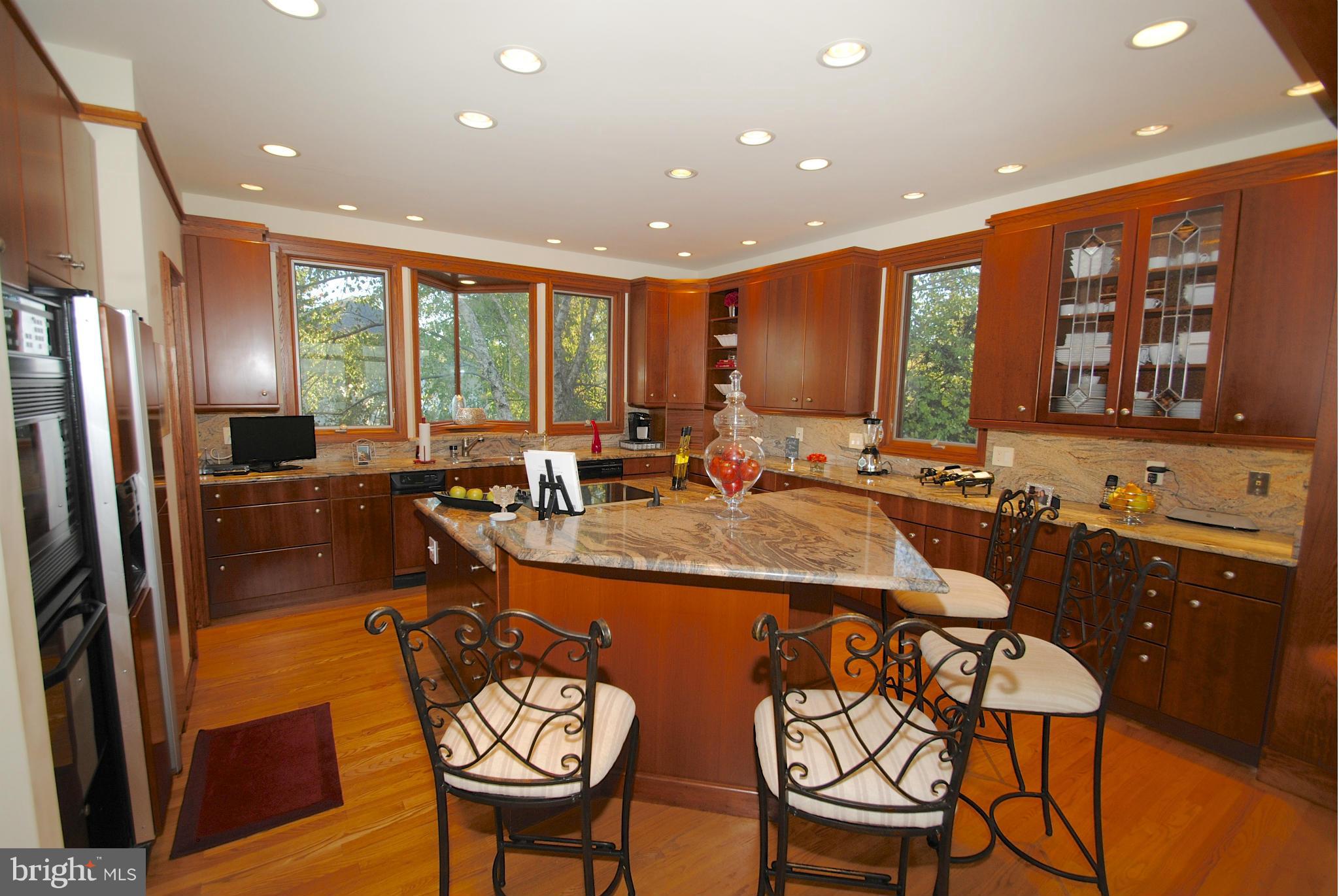 FISHING CREEK FARM - Residential