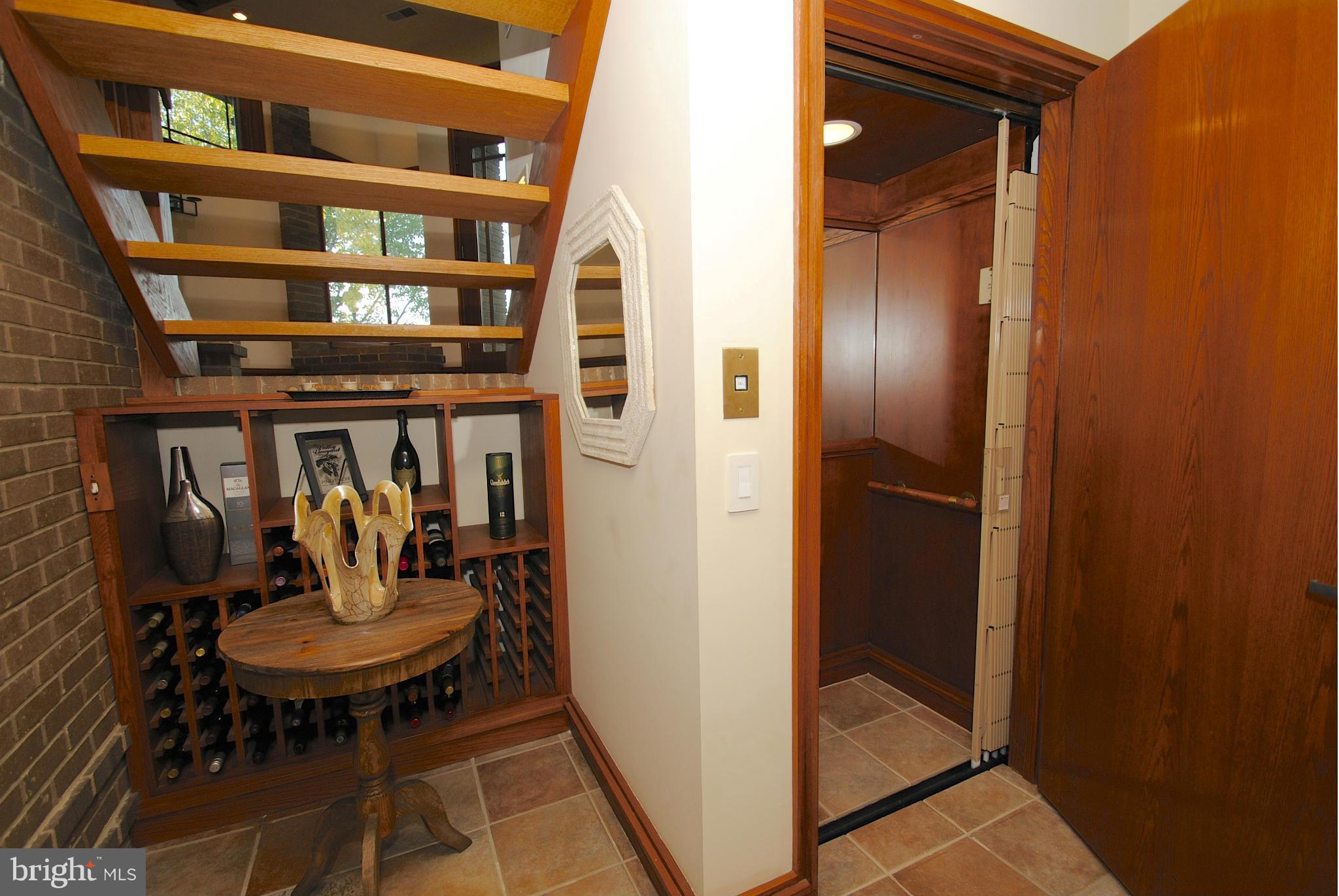 FISHING CREEK FARM - Residential