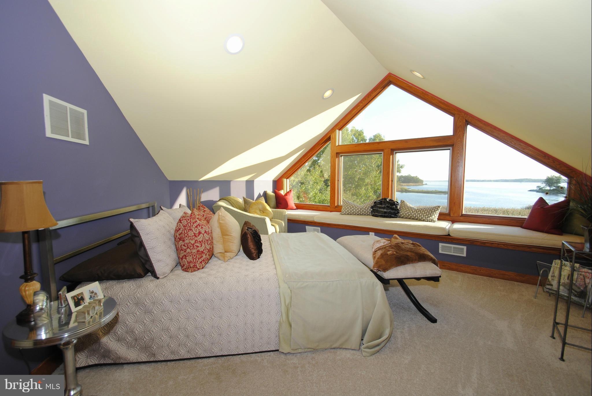 FISHING CREEK FARM - Residential